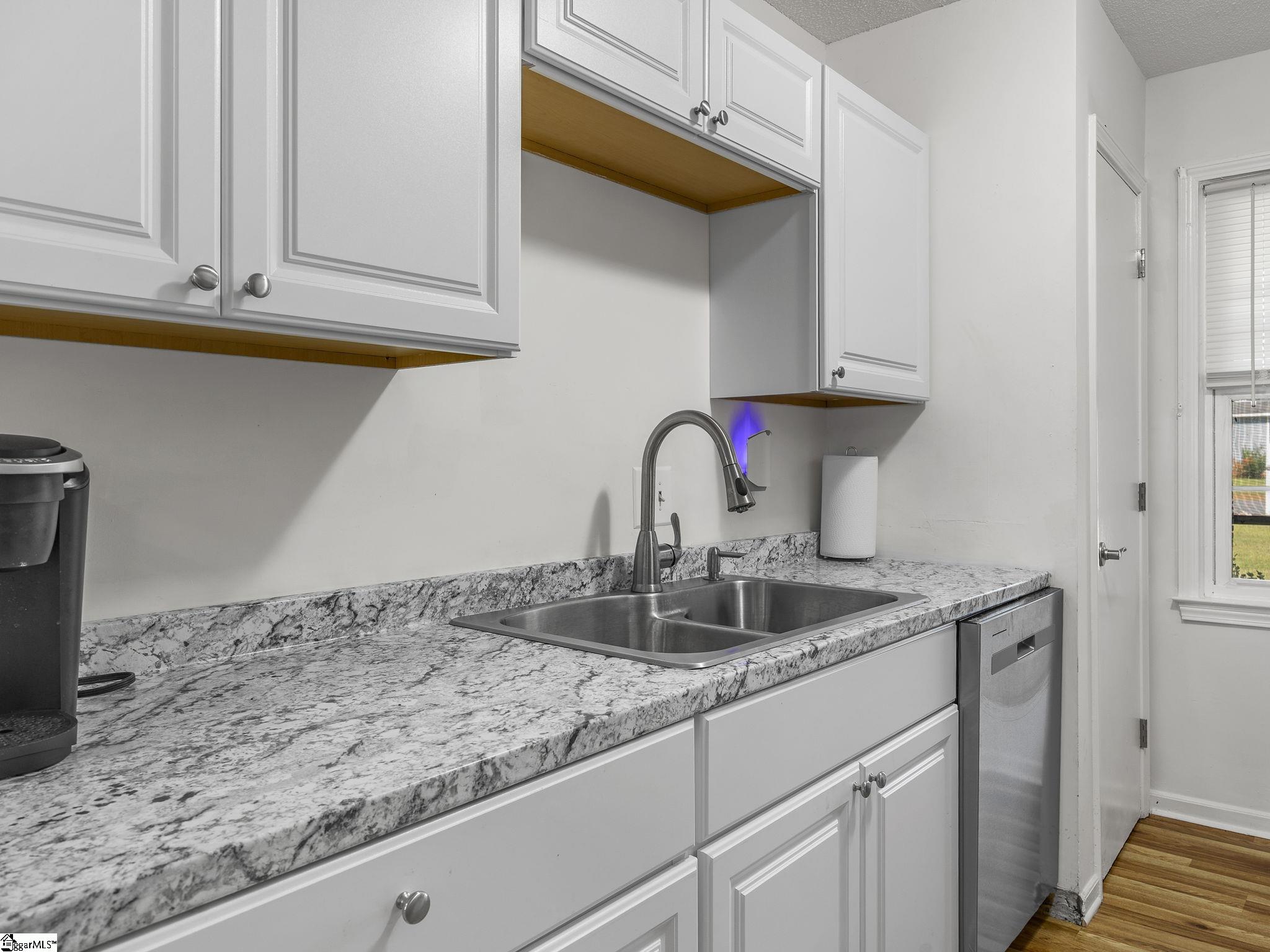 110 Coldspring Drive Property Photo 17