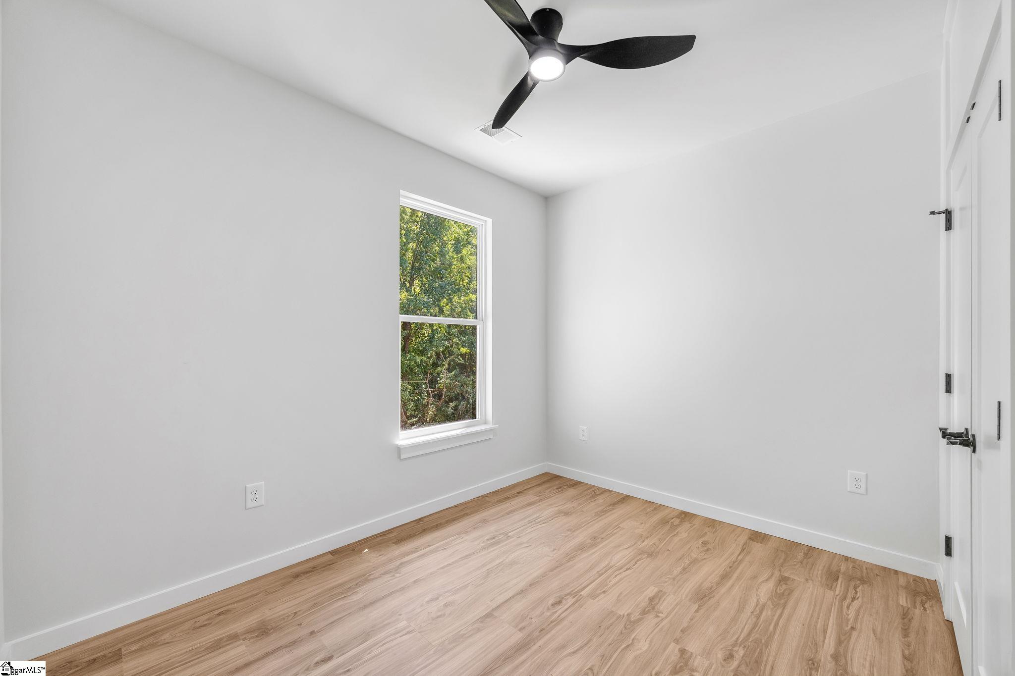 104 Backwater Way Property Photo 26