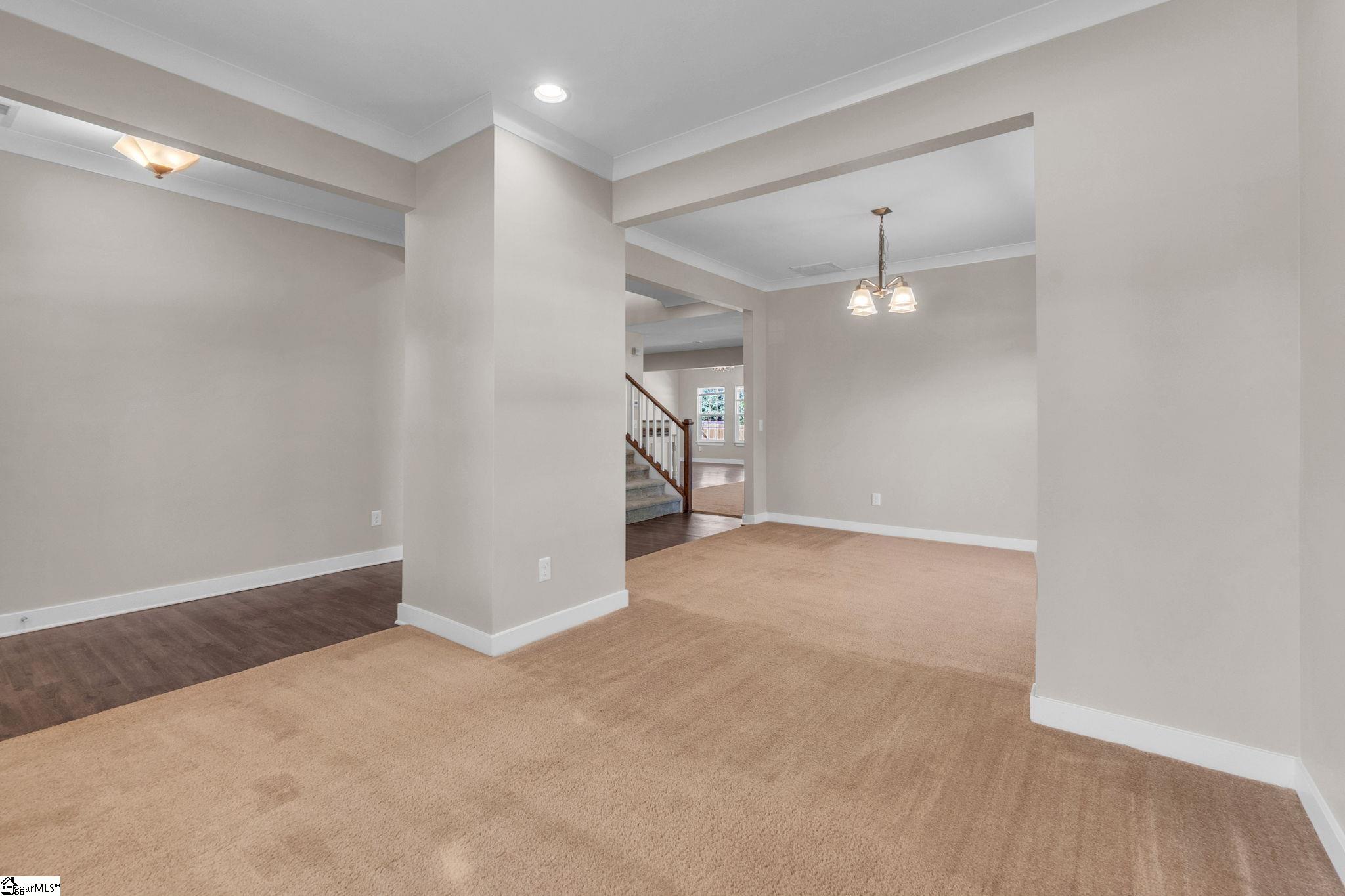 120 Thames Valley Drive Property Photo 7