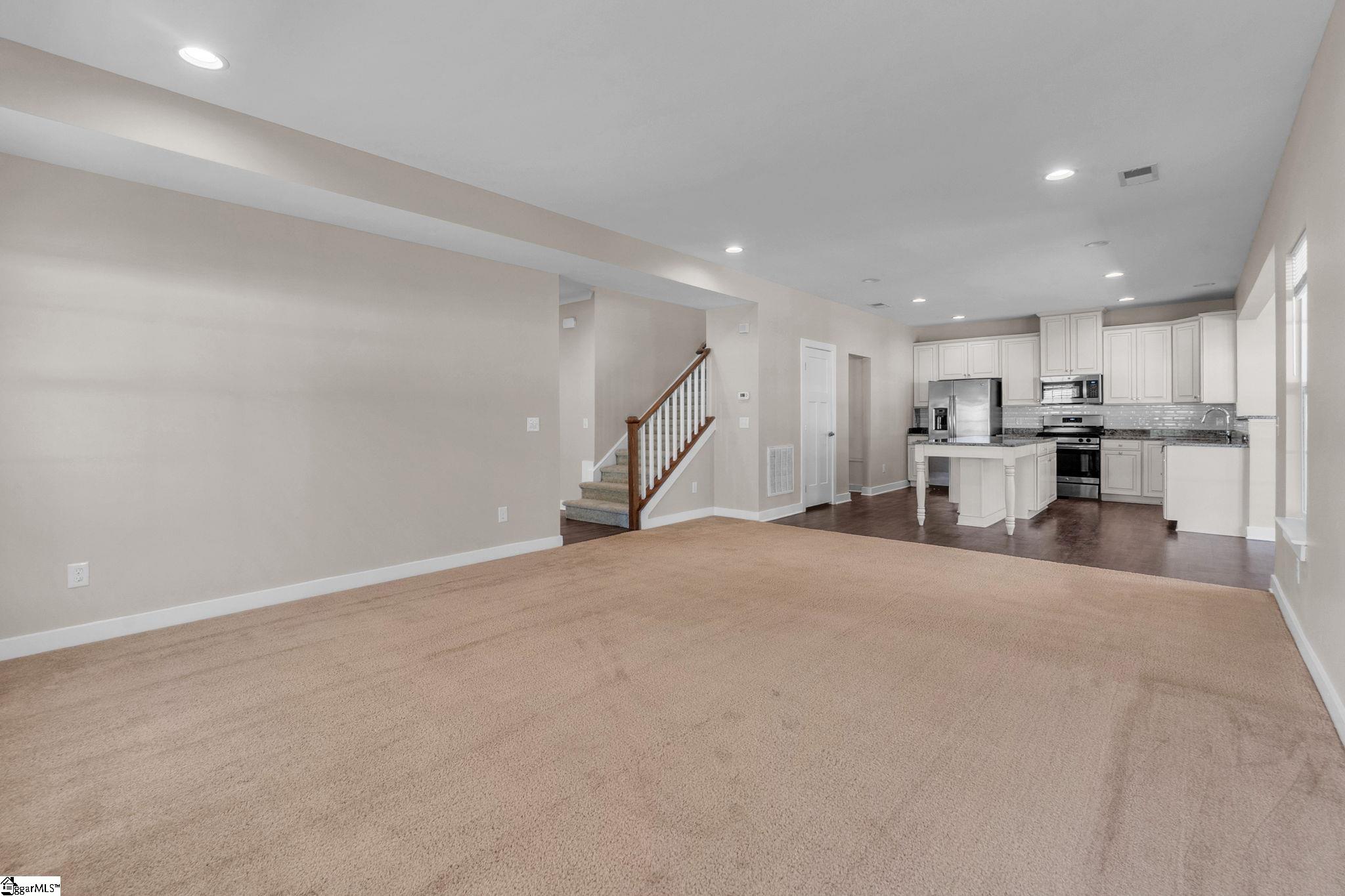 120 Thames Valley Drive Property Photo 10
