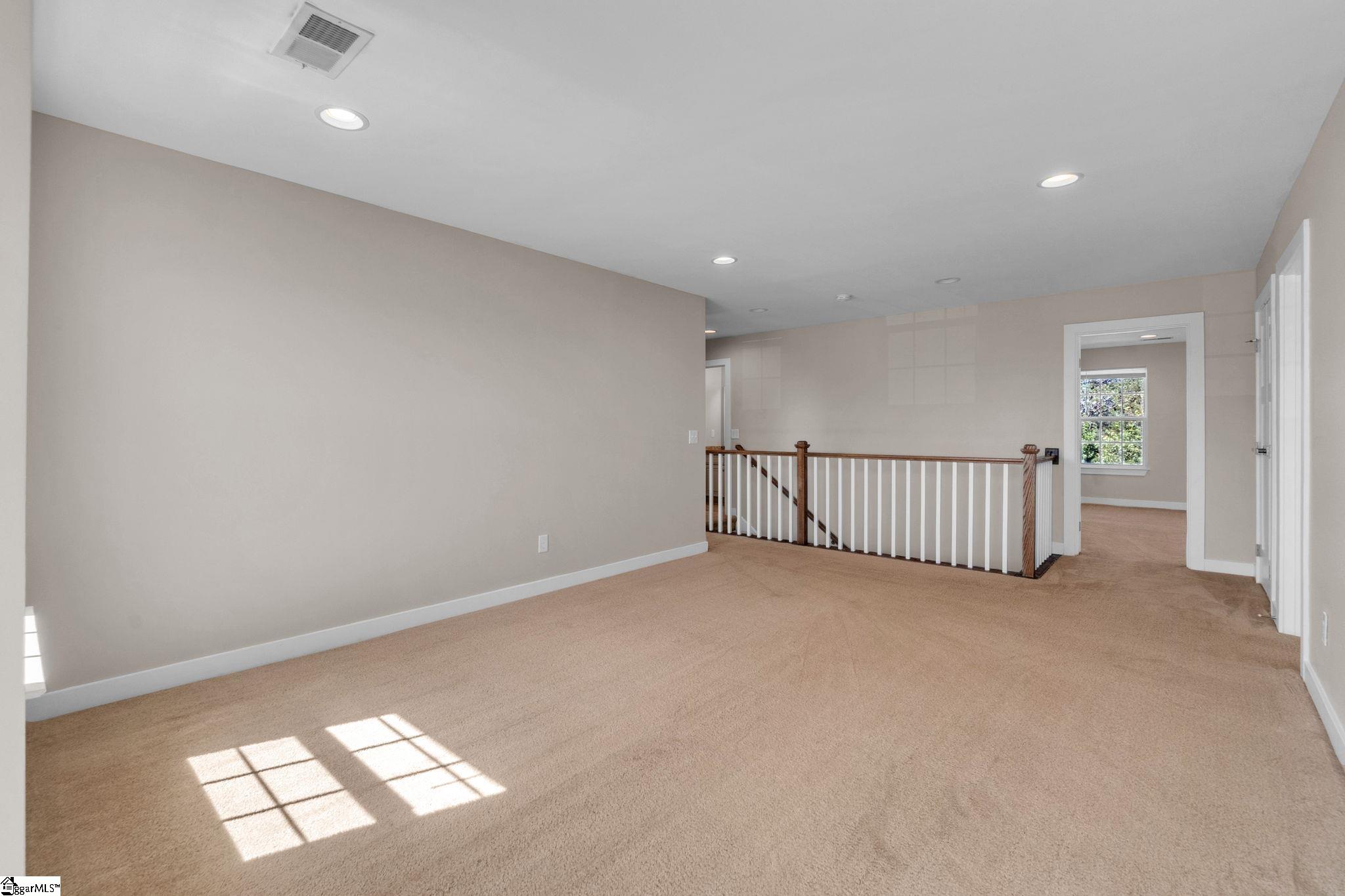 120 Thames Valley Drive Property Photo 16