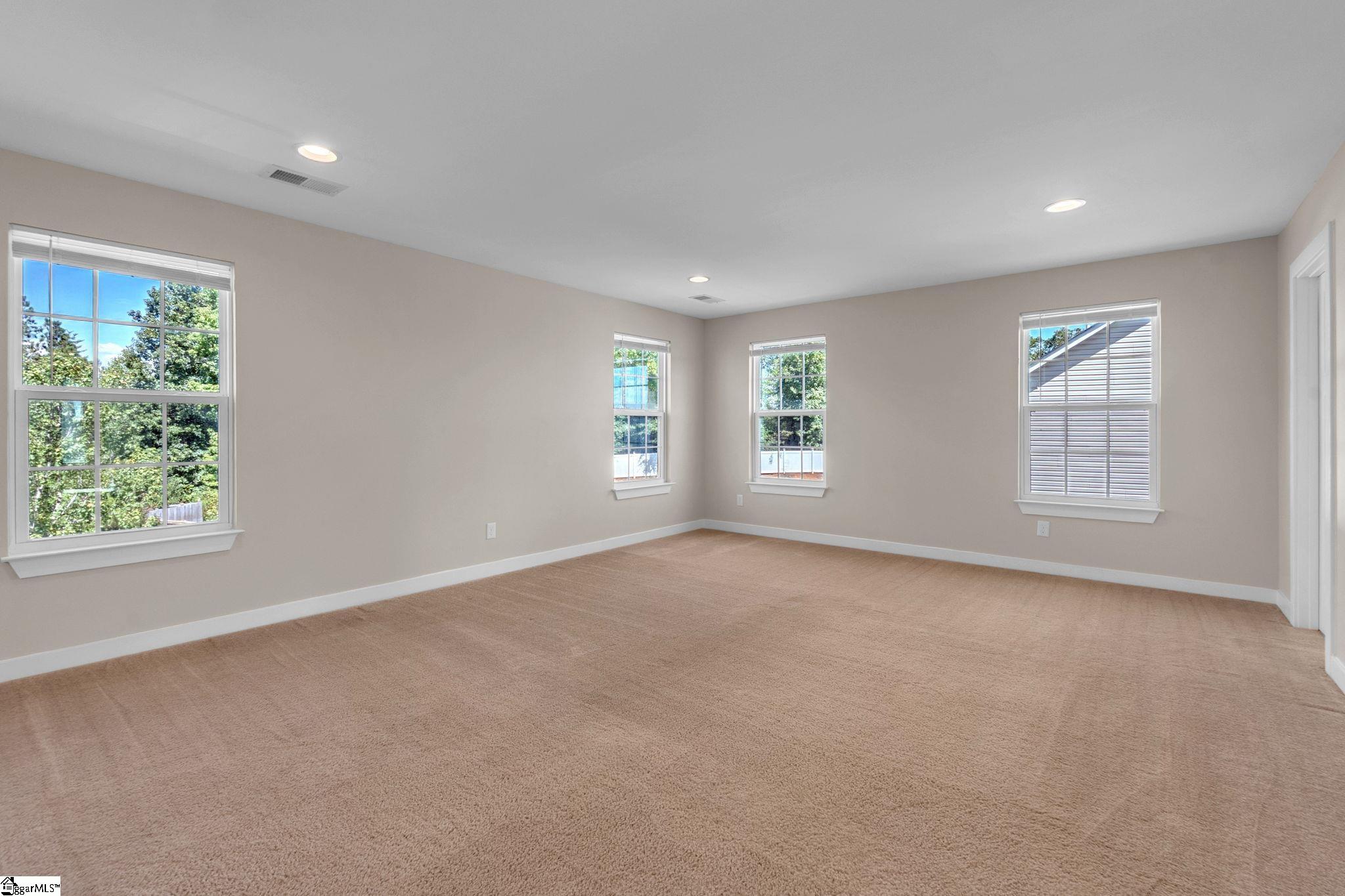 120 Thames Valley Drive Property Photo 23