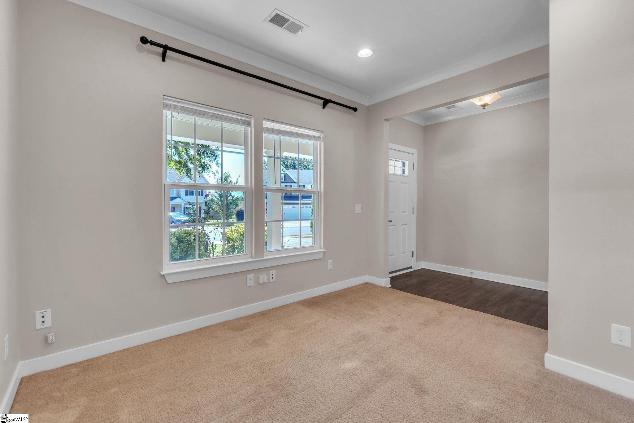 120 Thames Valley Drive Property Photo 30