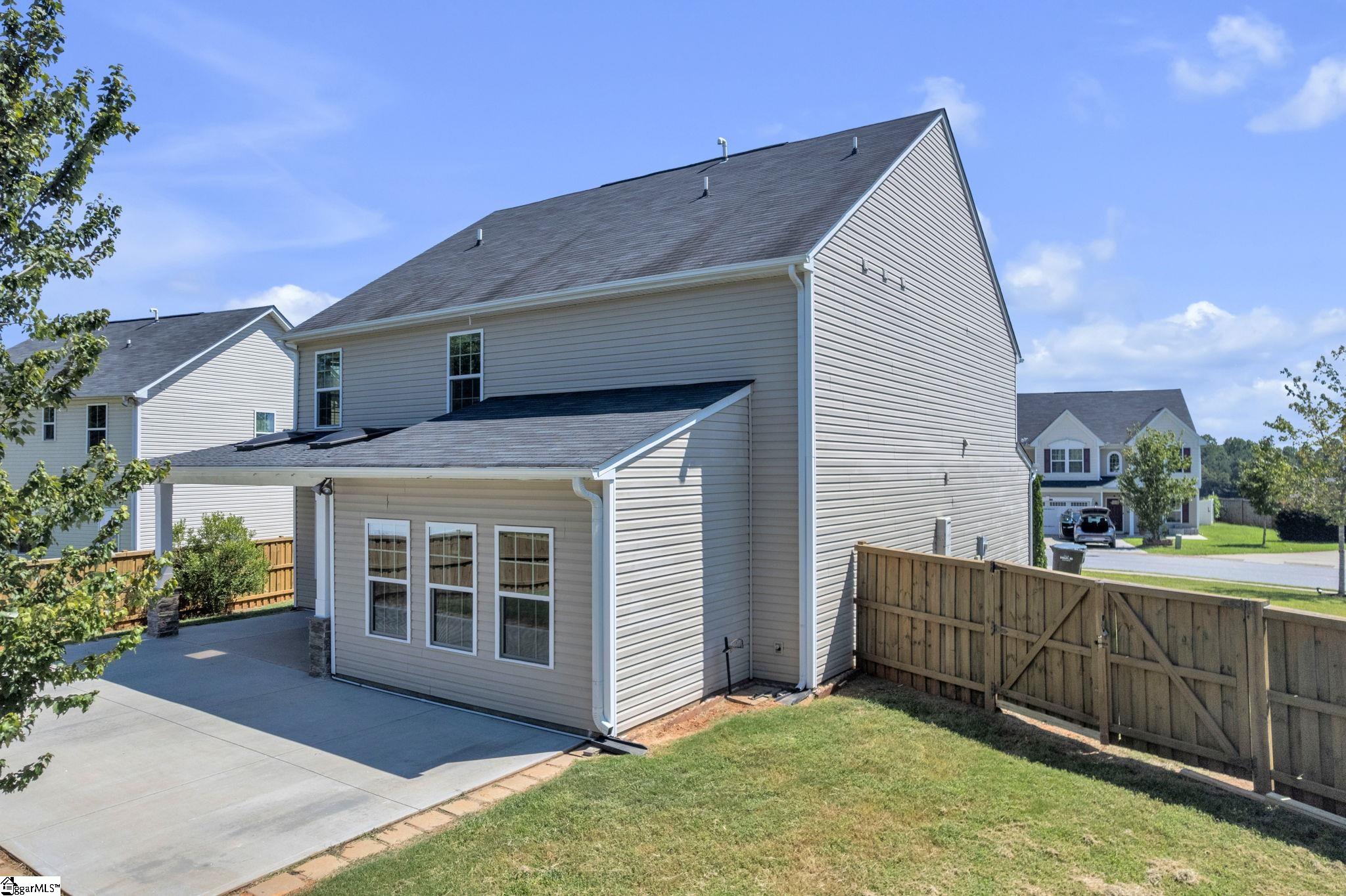 120 Thames Valley Drive Property Photo 35
