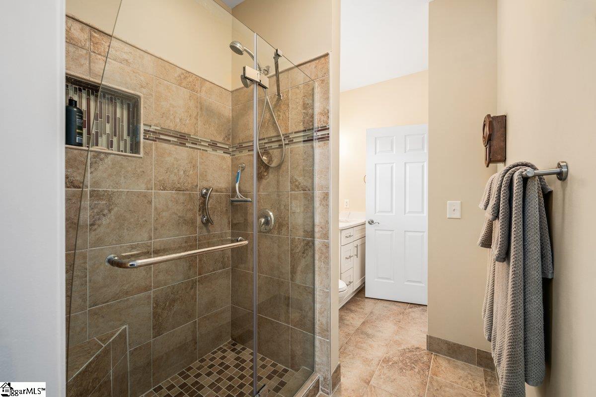 303 Saddlebred Drive Property Photo 15