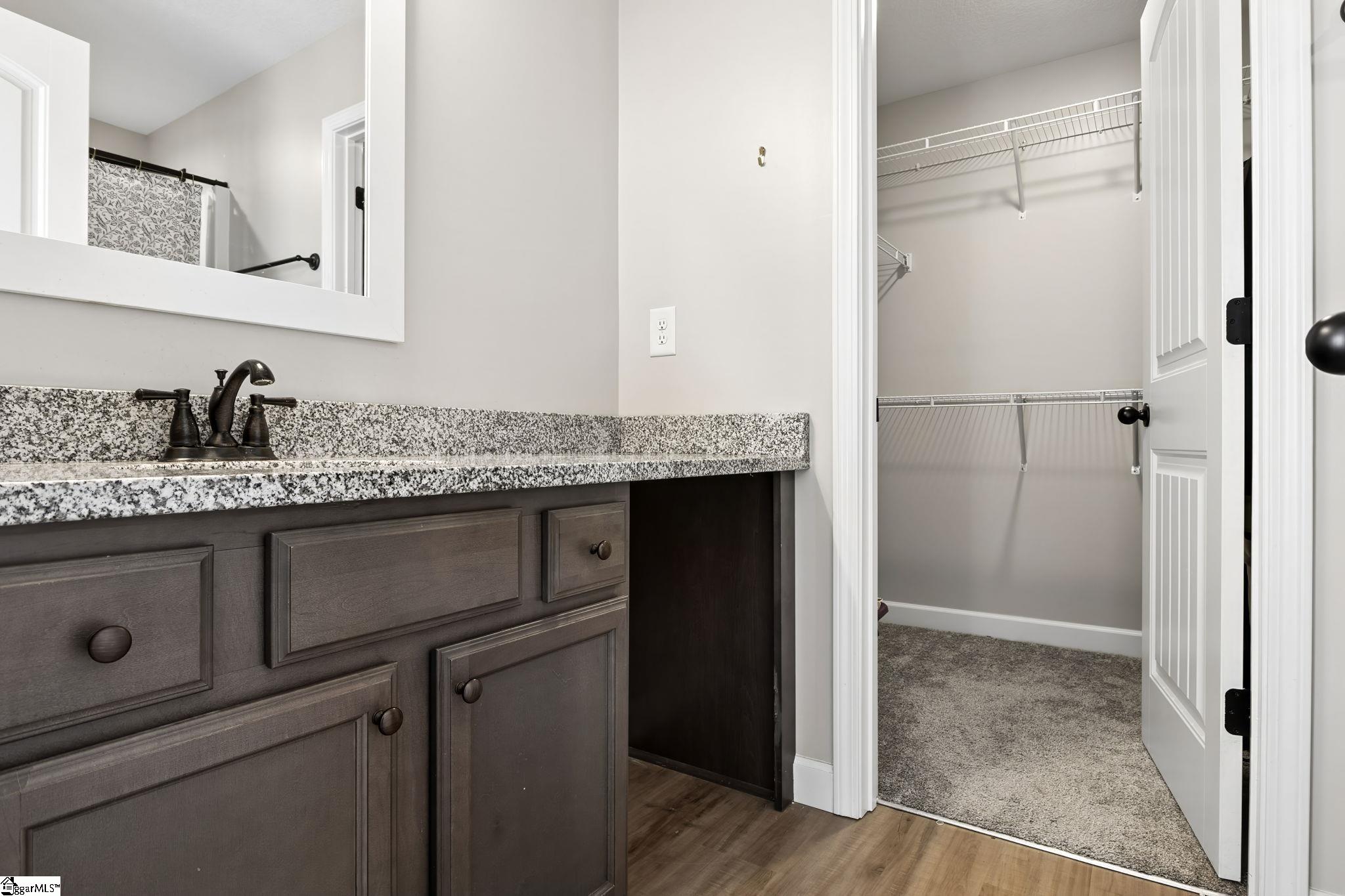 1373 Romany Court Property Photo 16