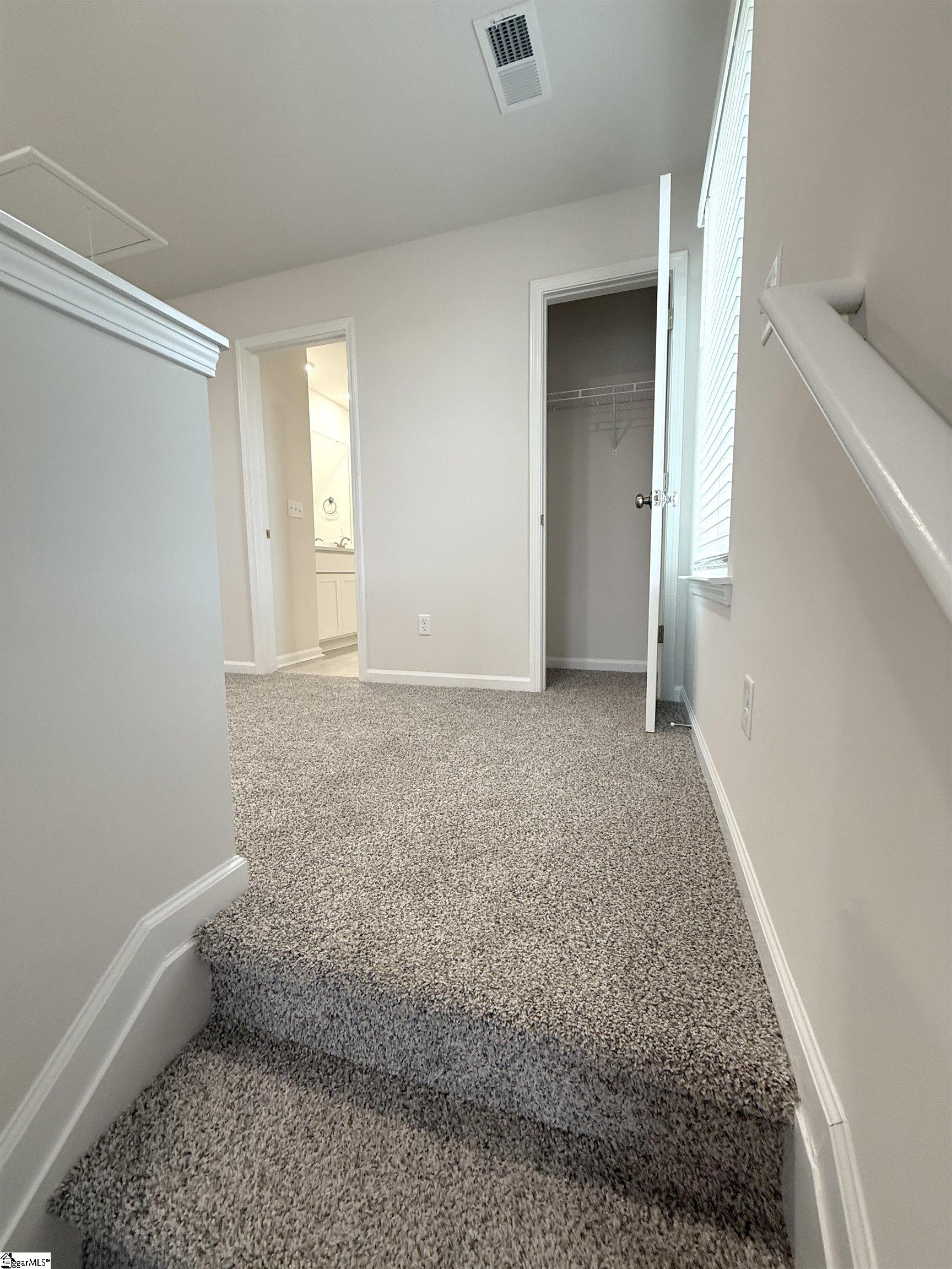 1052 Skidaway Drive Property Photo 10