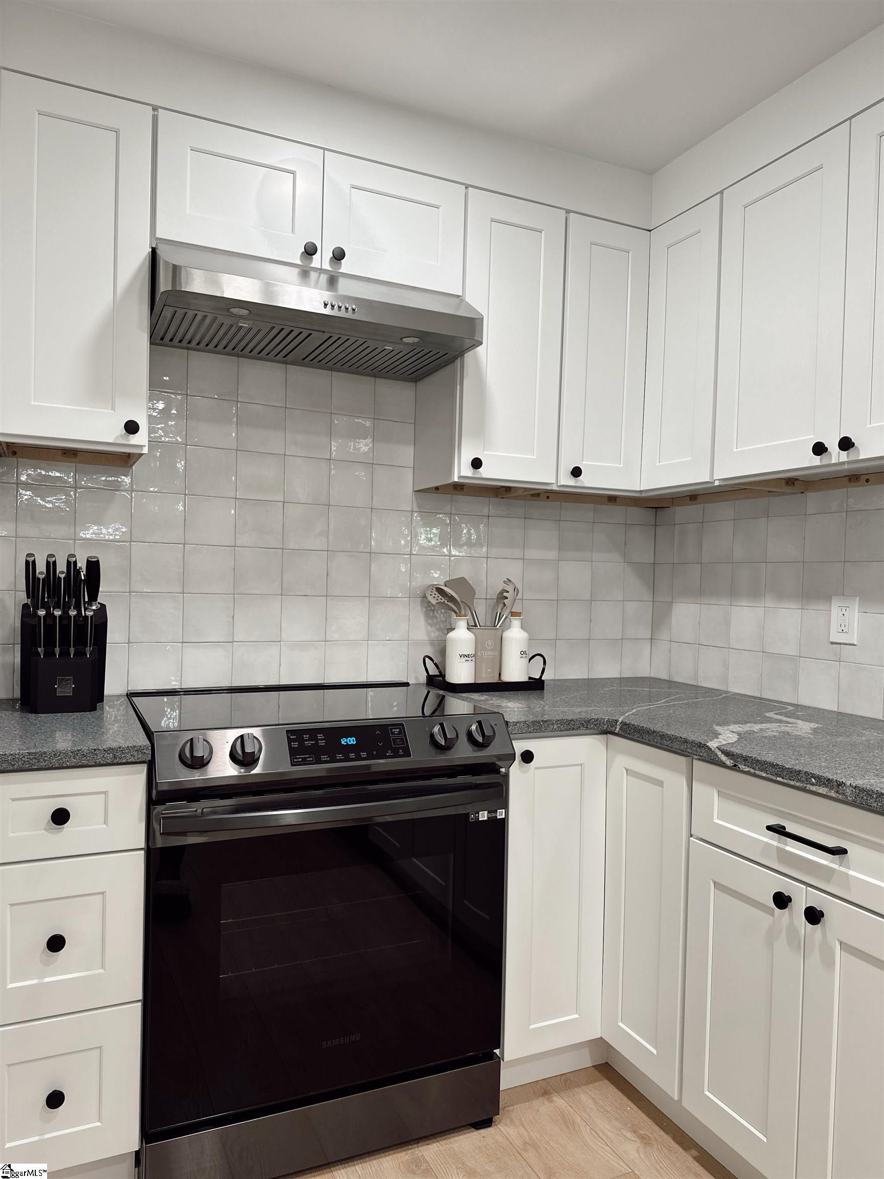 2 Saint Andrews Court Property Photo 8