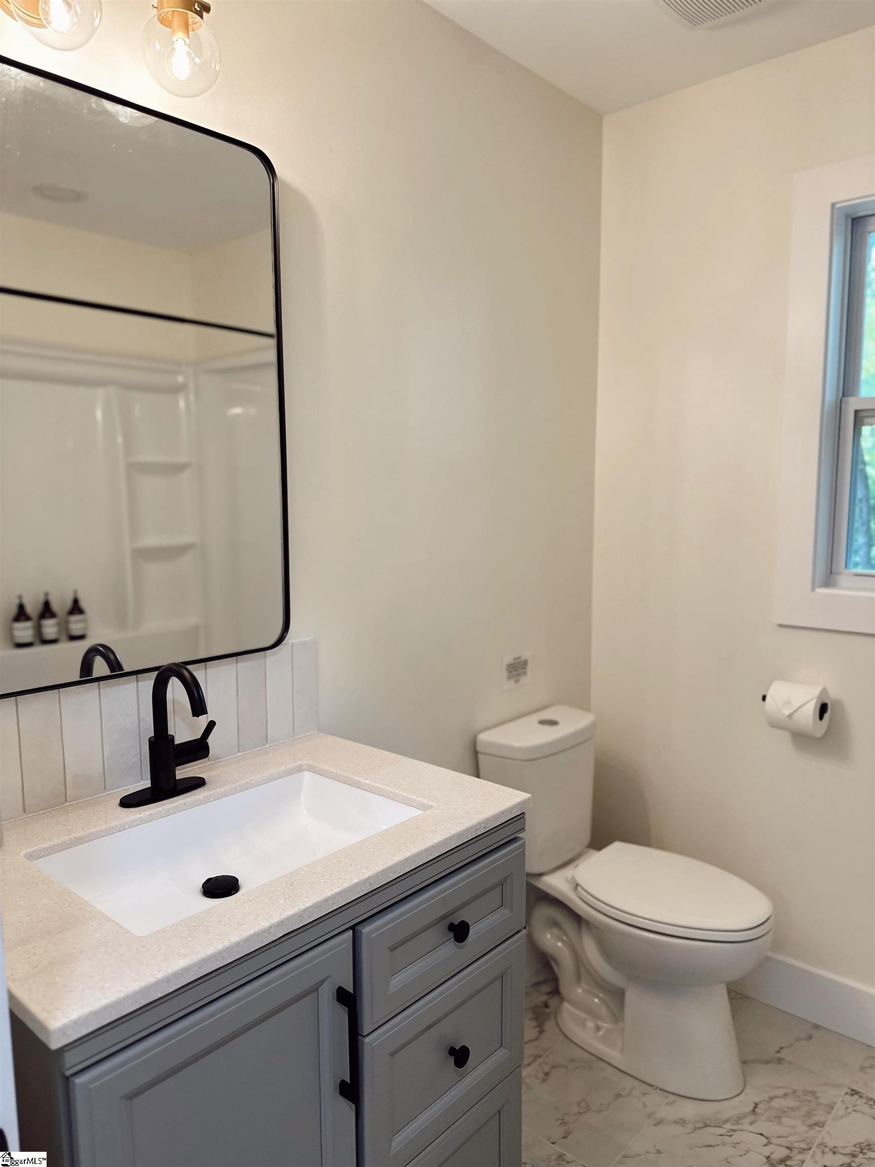 2 Saint Andrews Court Property Photo 19