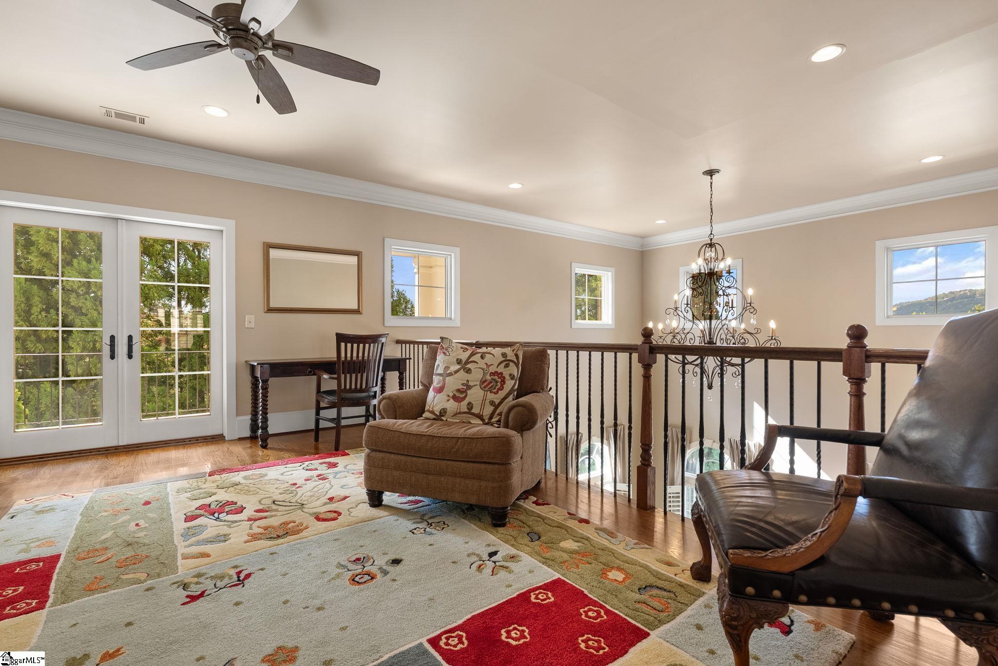 501 Villaggio Drive Property Photo 35