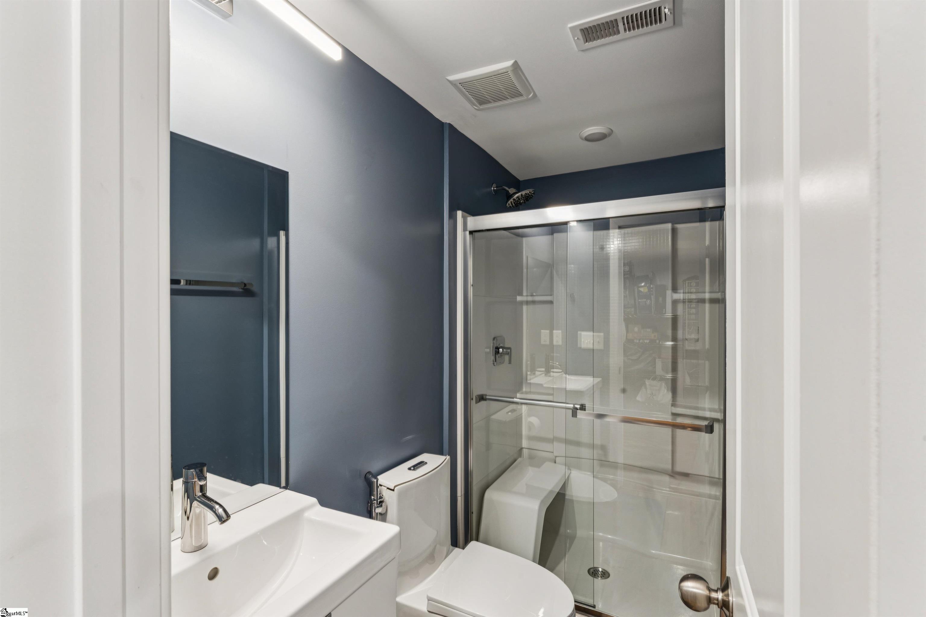 189 Chandler Crest Court Property Photo 33