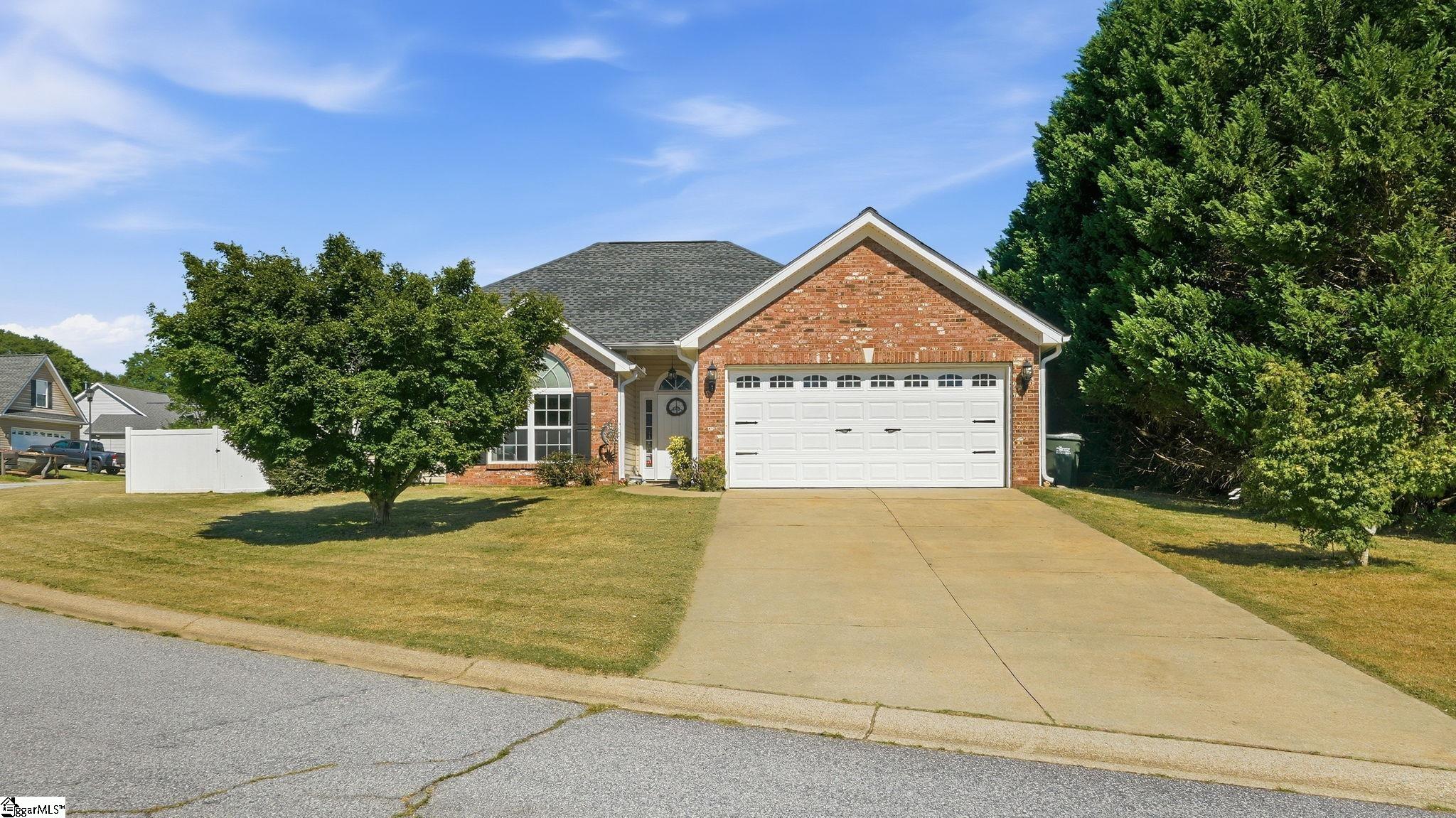 145 Lauren Wood Circle Property Photo 2