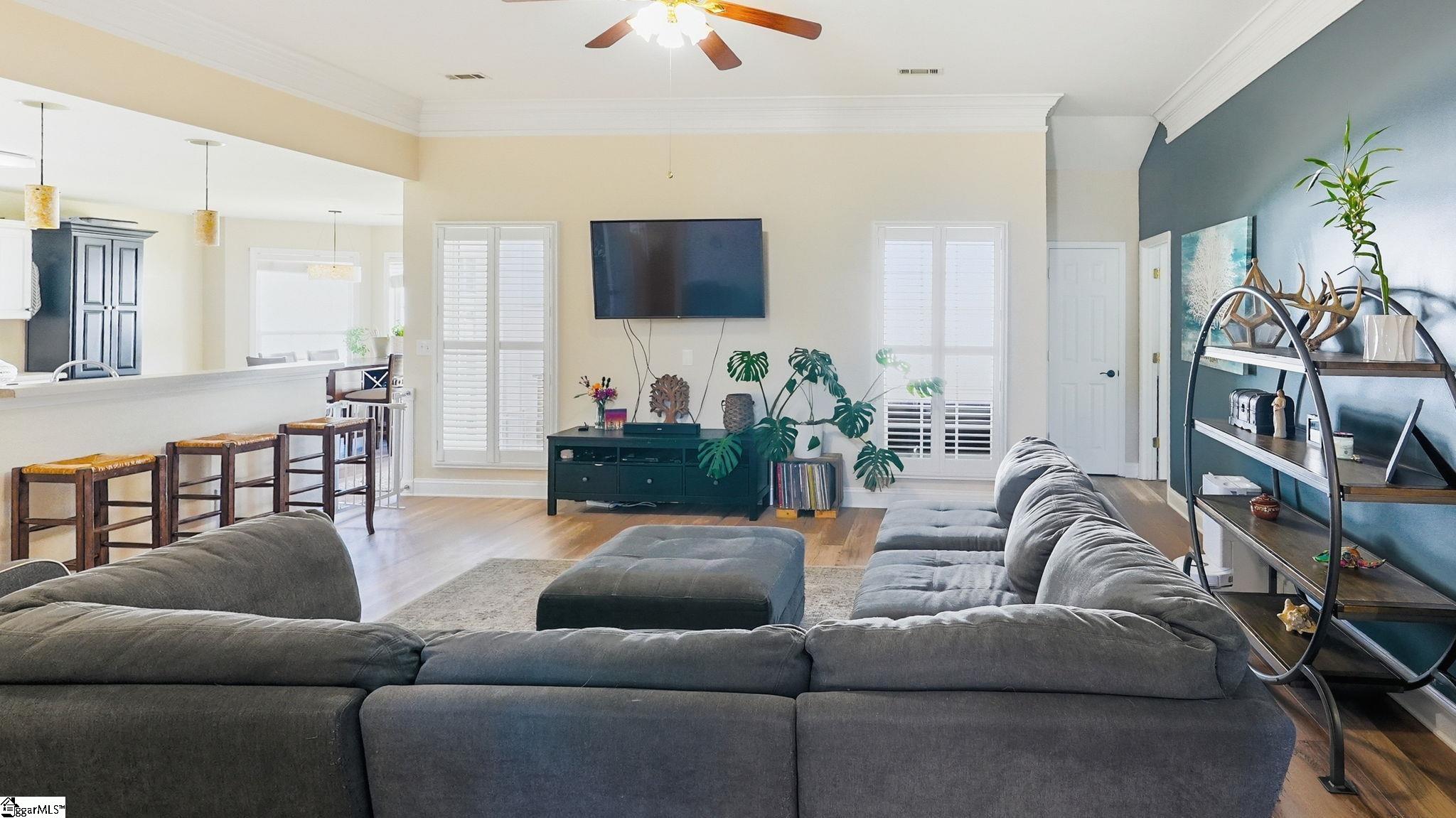 145 Lauren Wood Circle Property Photo 6