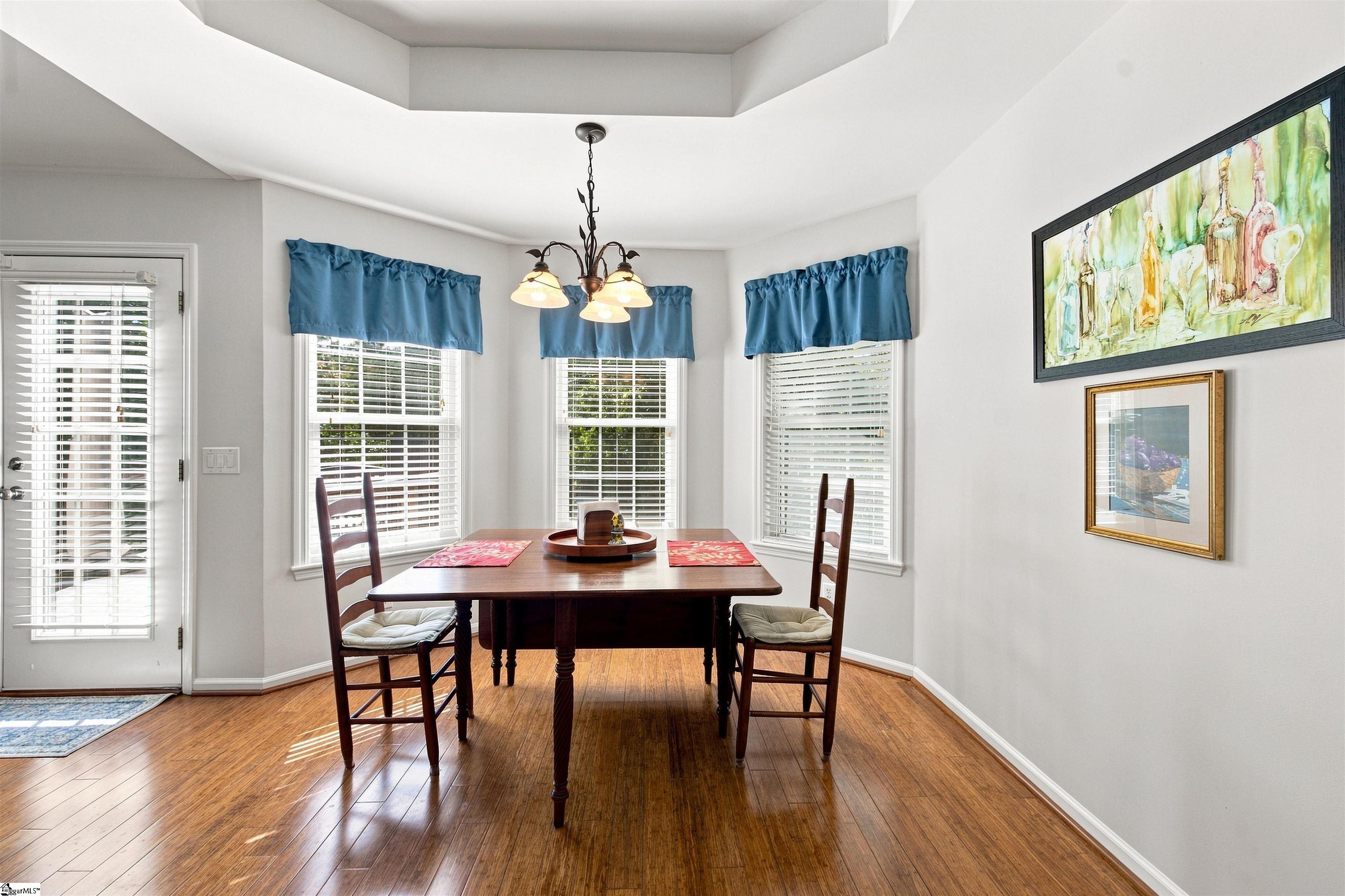109 Ridge Pointe Property Photo 7