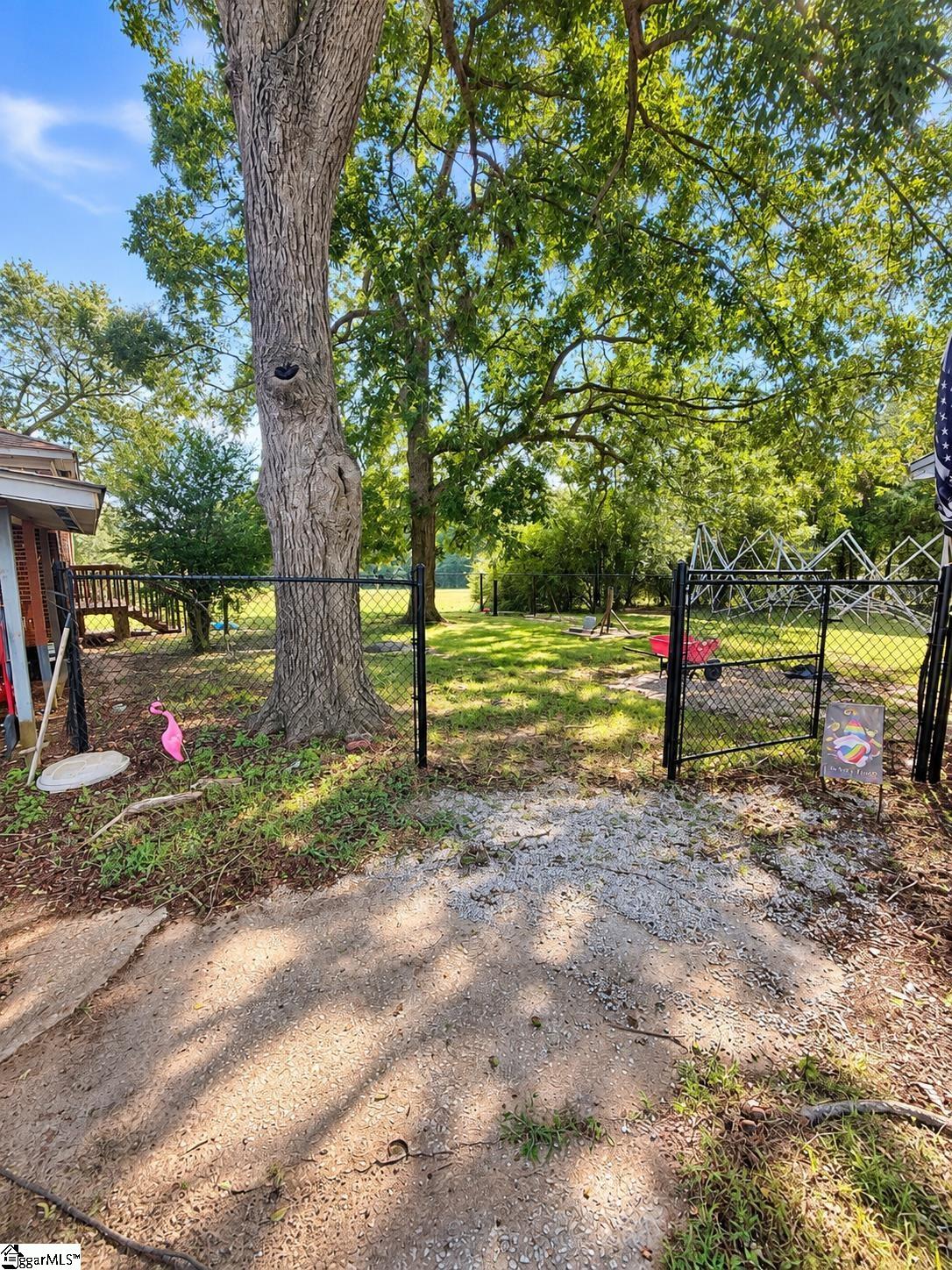 17924 Highway 25 Property Photo 23