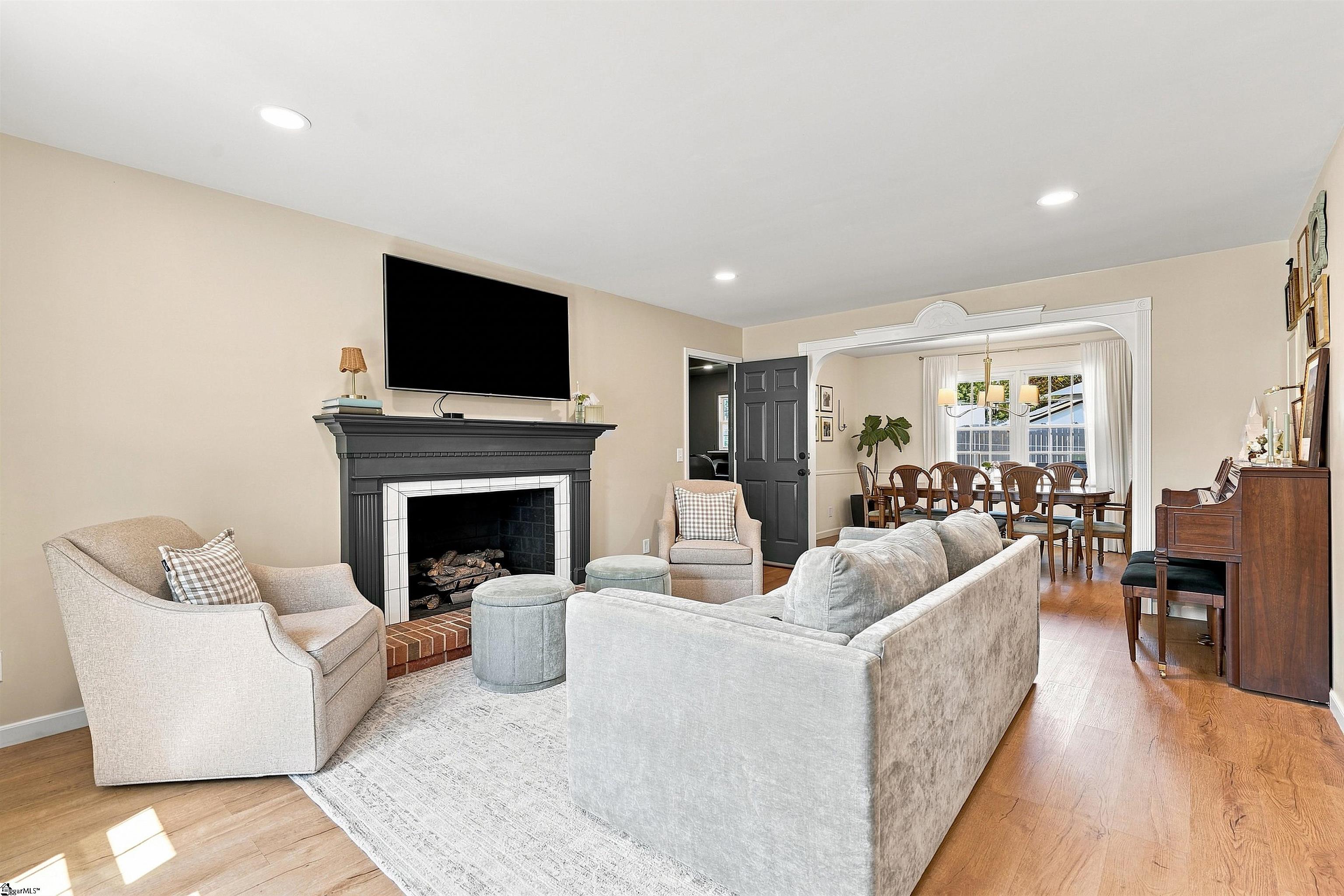 109 Stonehenge Court Property Photo 13