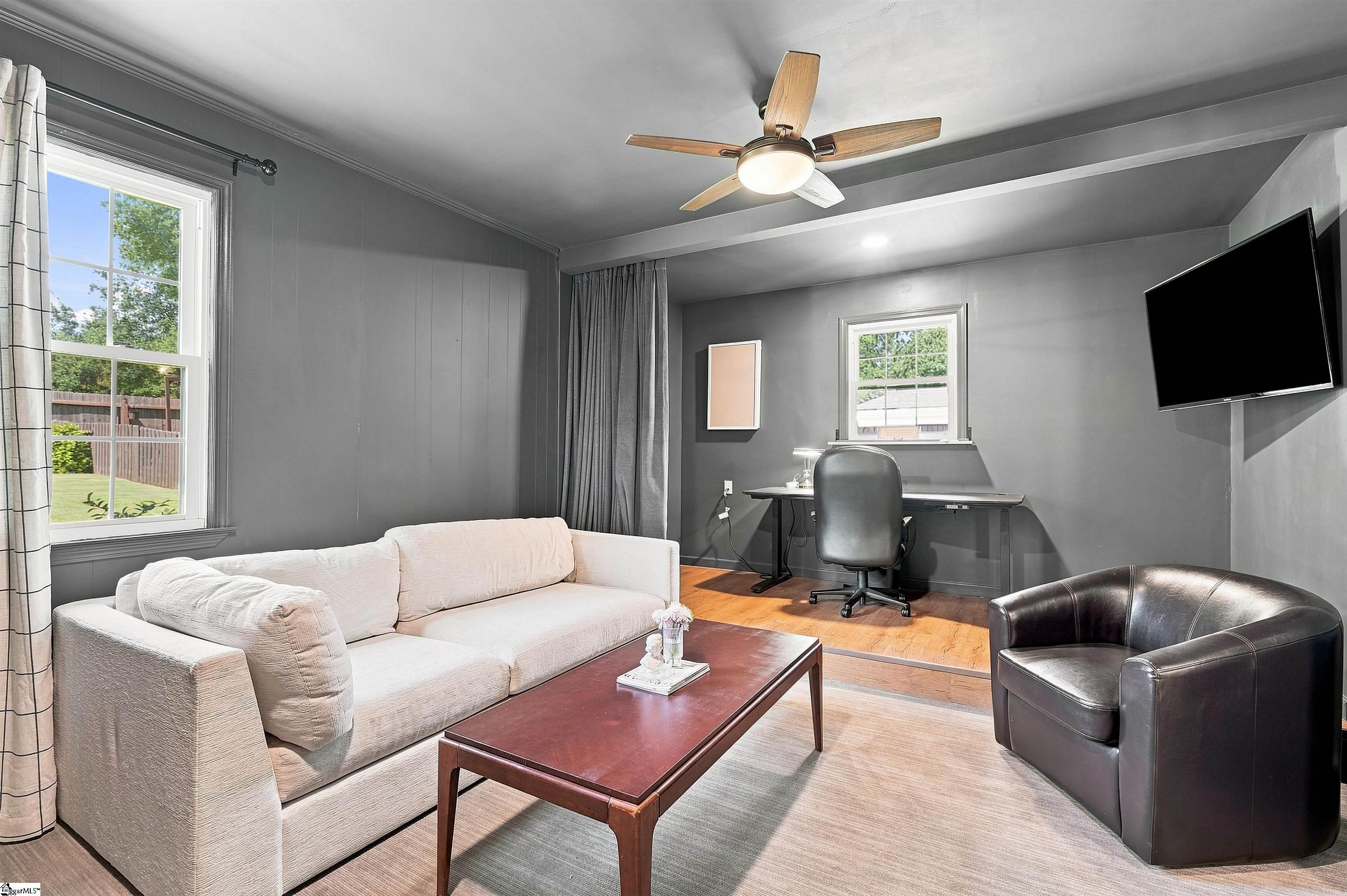 109 Stonehenge Court Property Photo 15