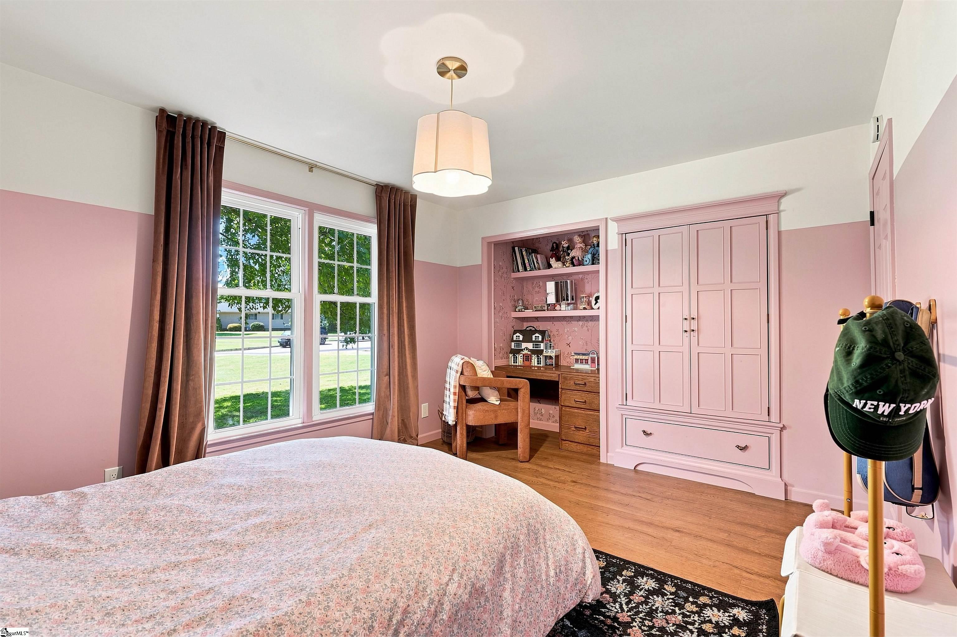 109 Stonehenge Court Property Photo 26