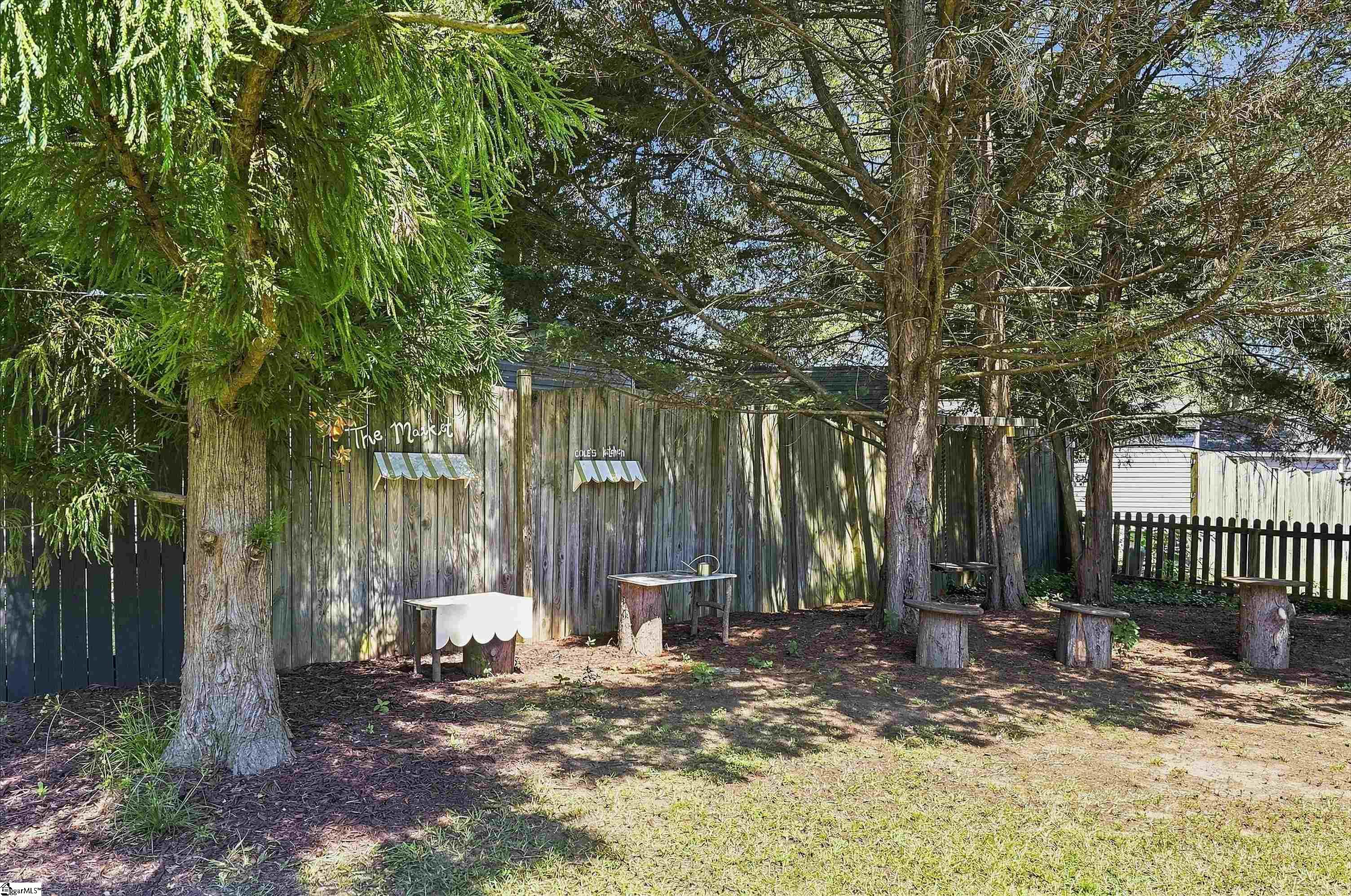 109 Stonehenge Court Property Photo 29