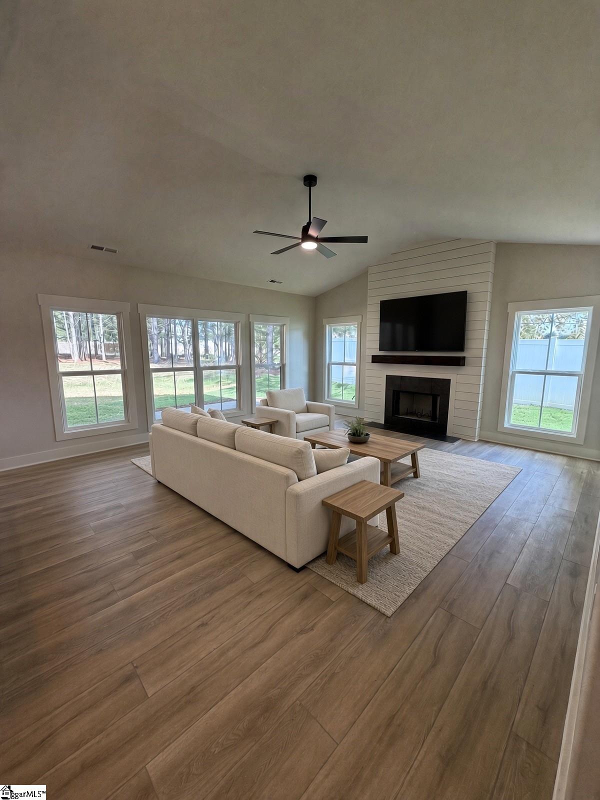 207 Palmetto Farms Way Property Photo 5