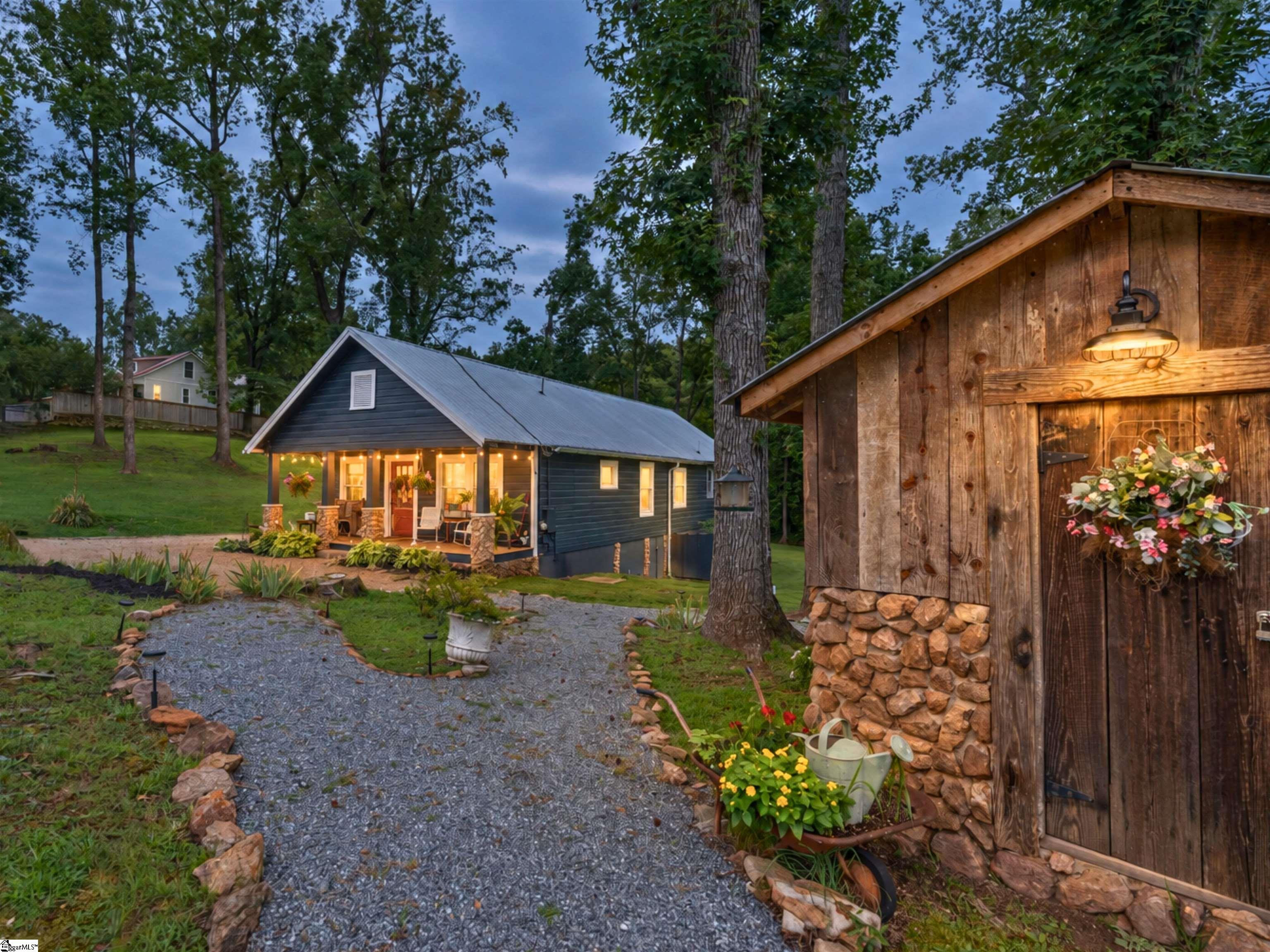 207 Blockhouse Road Property Photo 1