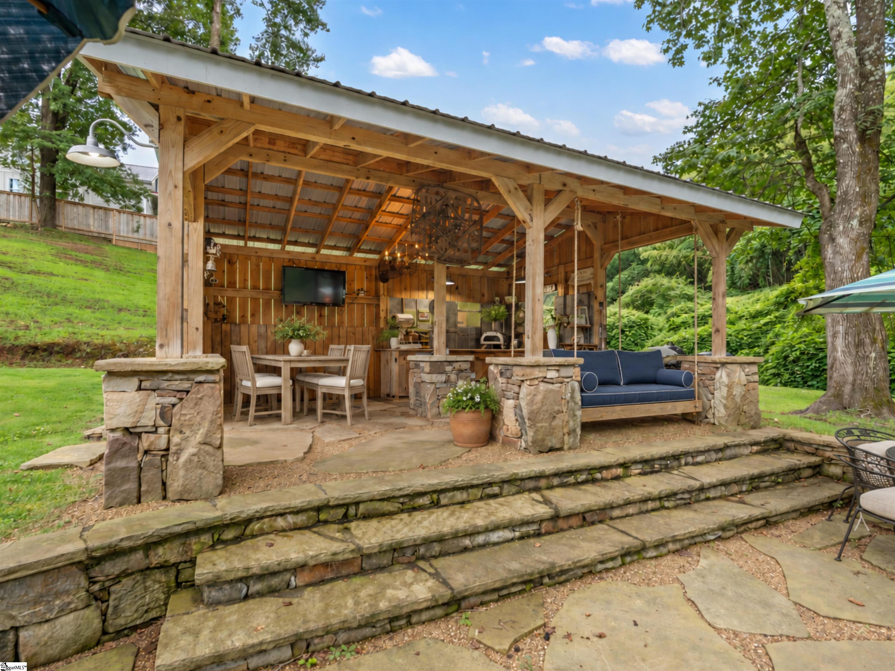 207 Blockhouse Road Property Photo 4