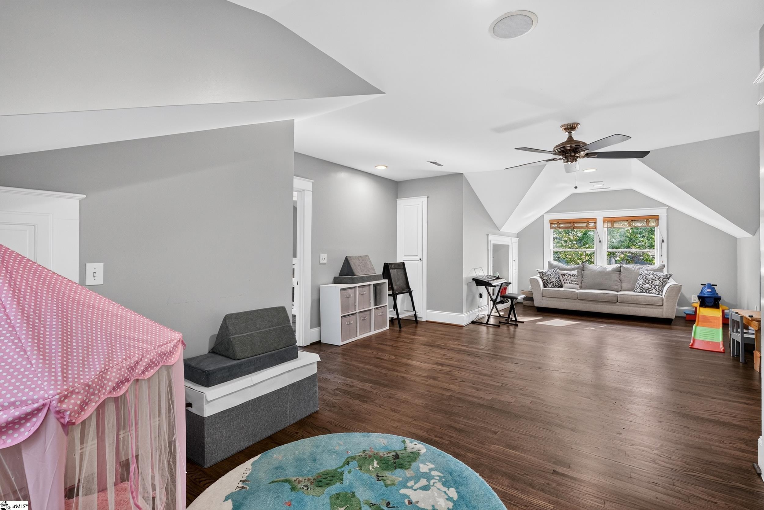 514 Watts Avenue Property Photo 36