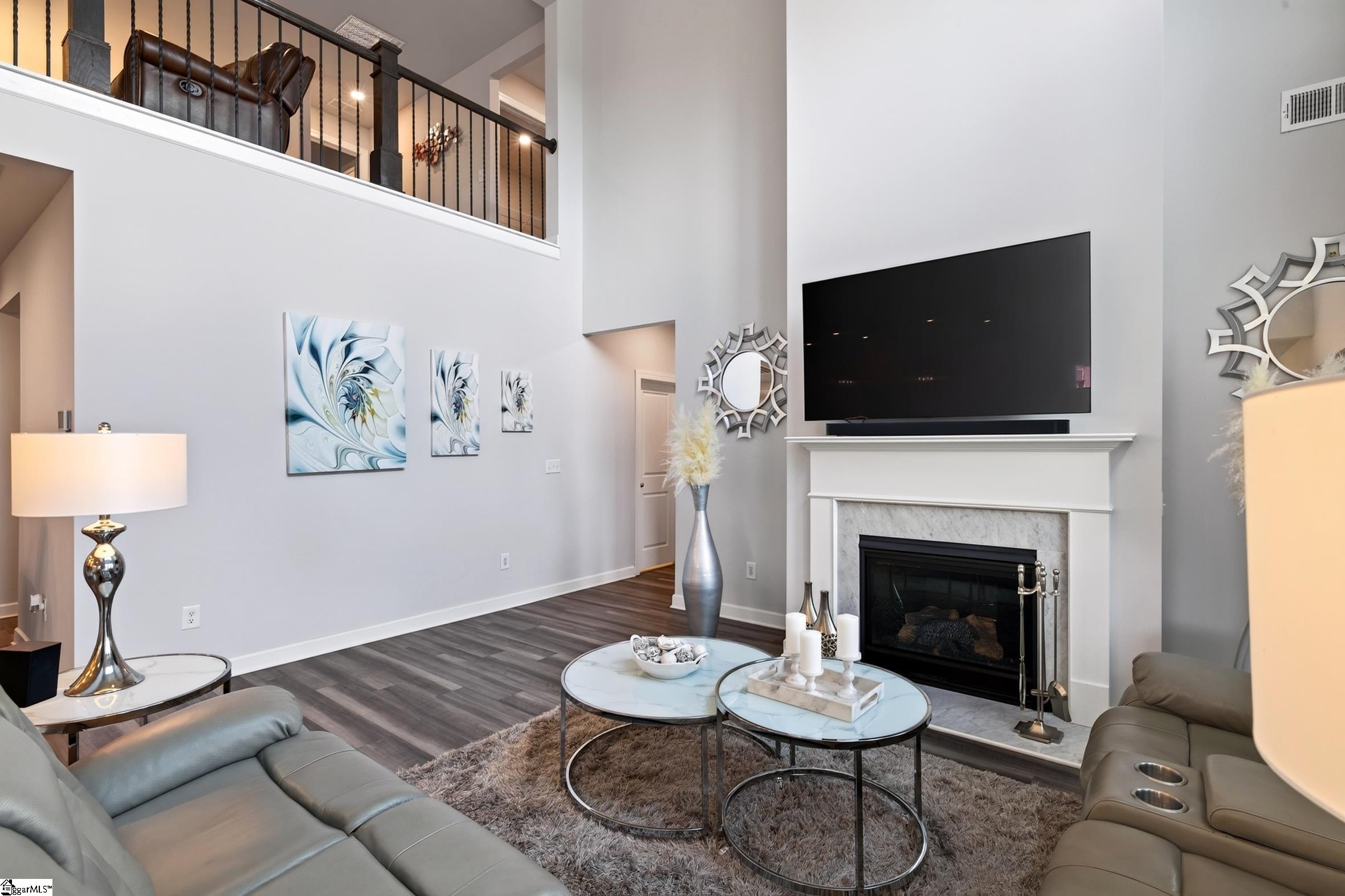 2505 Apsley Court Property Photo 10