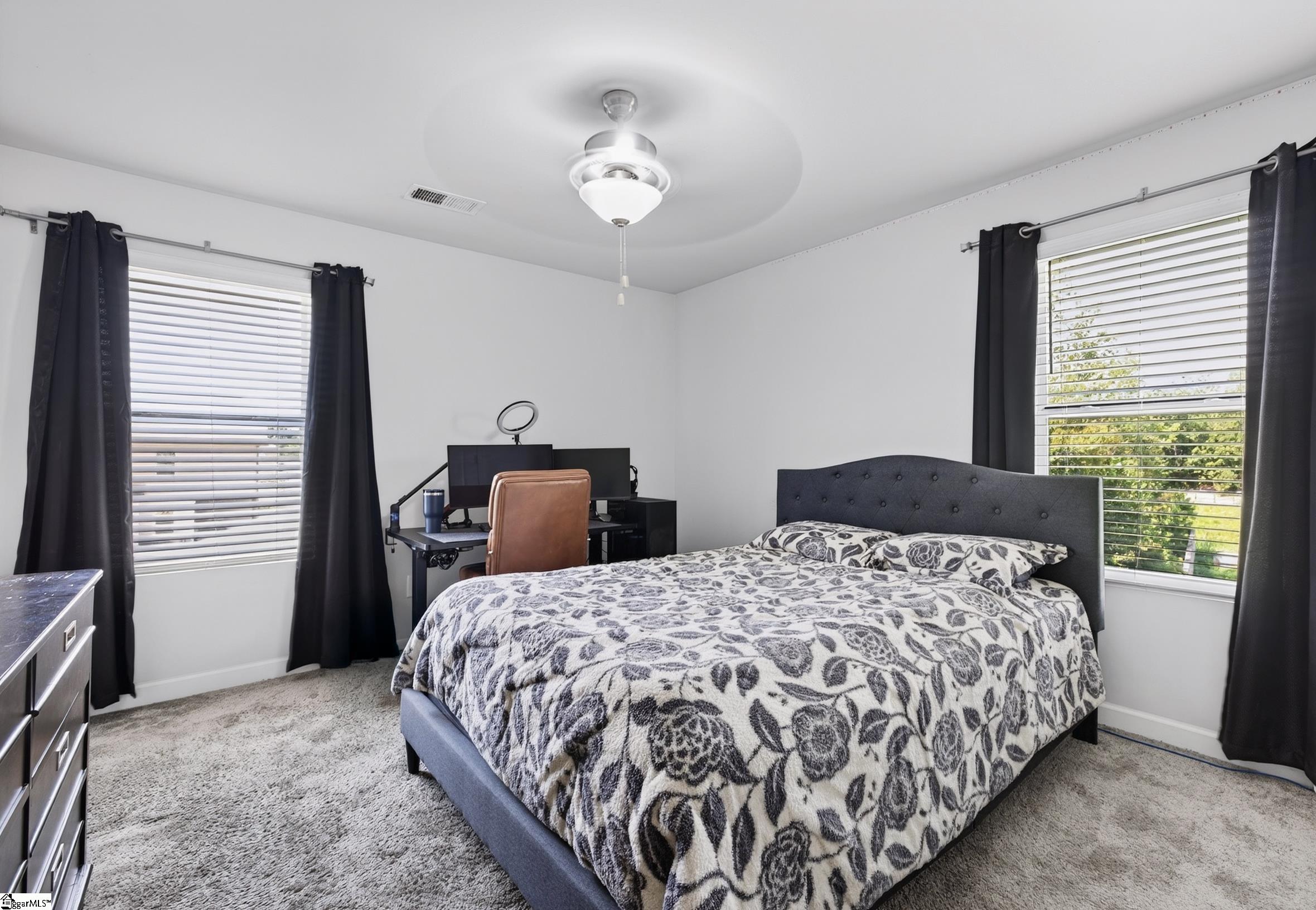 2505 Apsley Court Property Photo 32