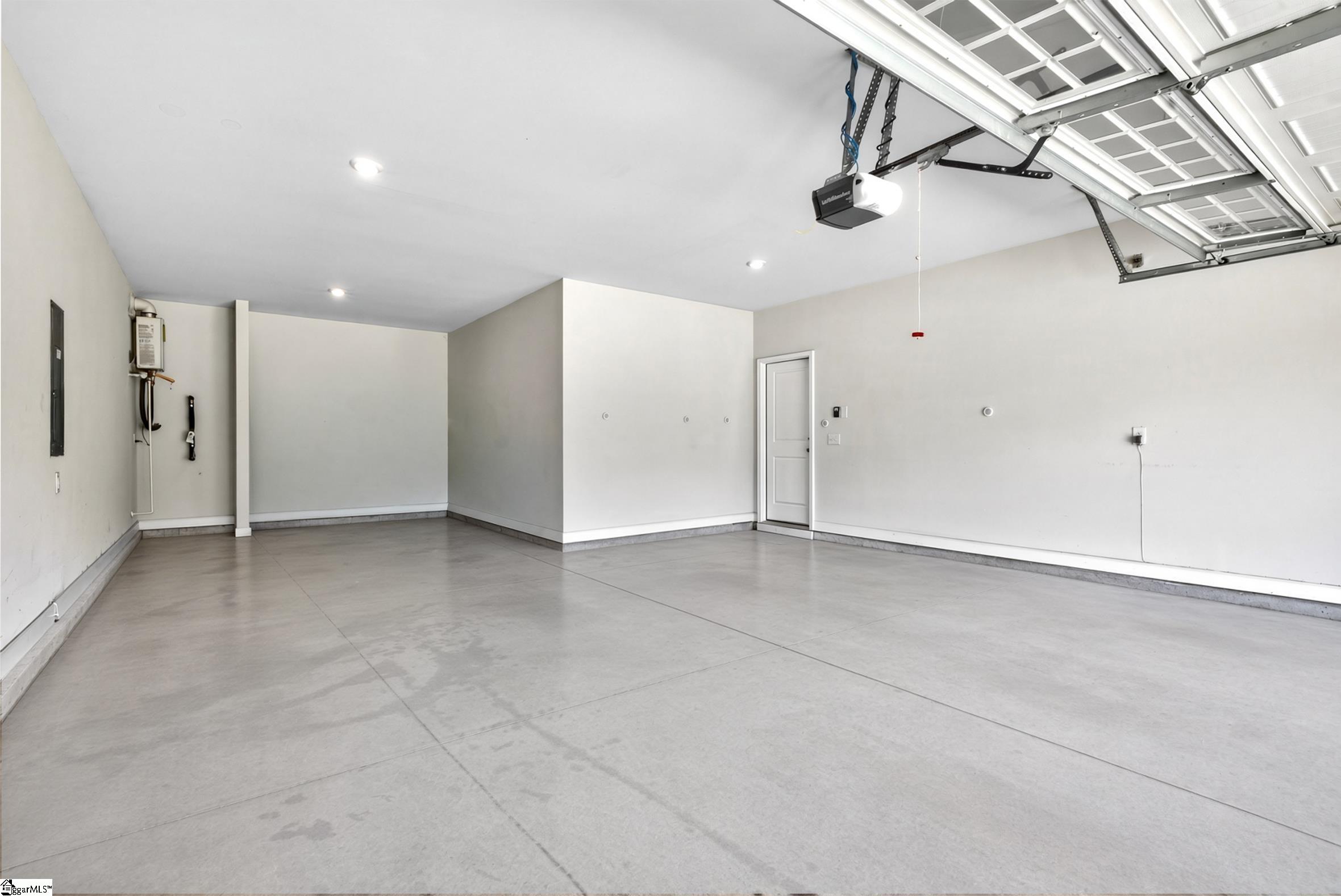 2505 Apsley Court Property Photo 42