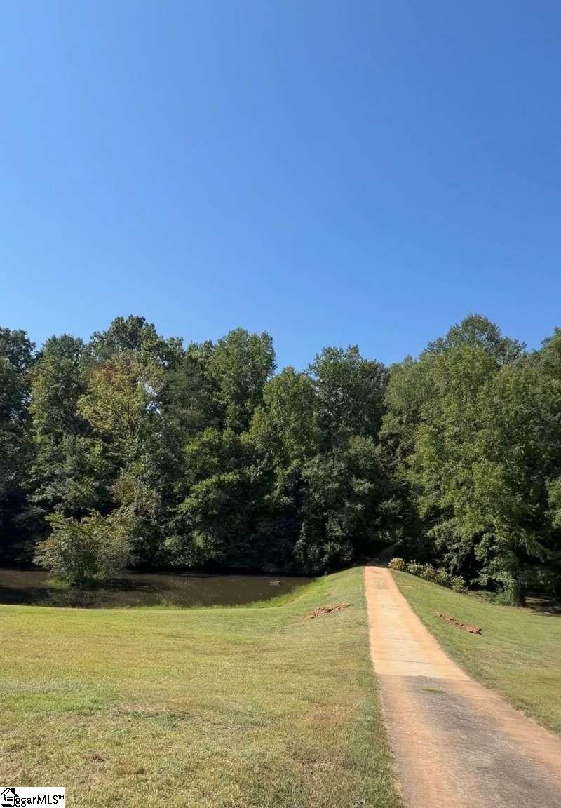 115 Cherokee Trail Property Photo 3