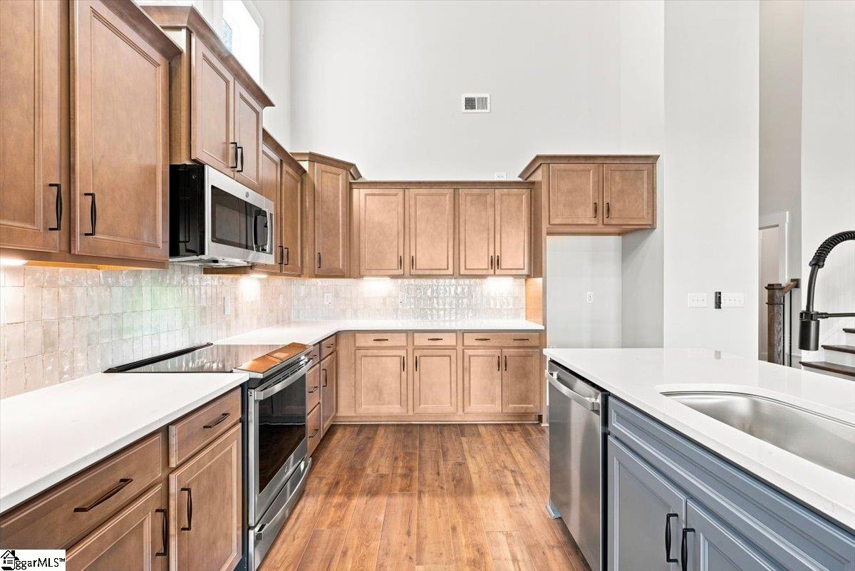 14083 Satinwood Way Property Photo 7