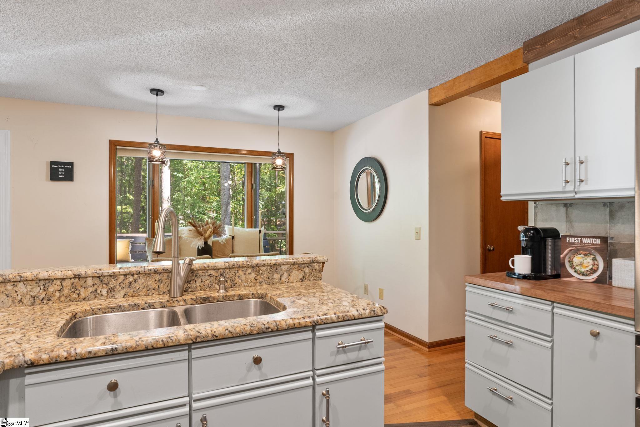 1603736 Property Photo 18