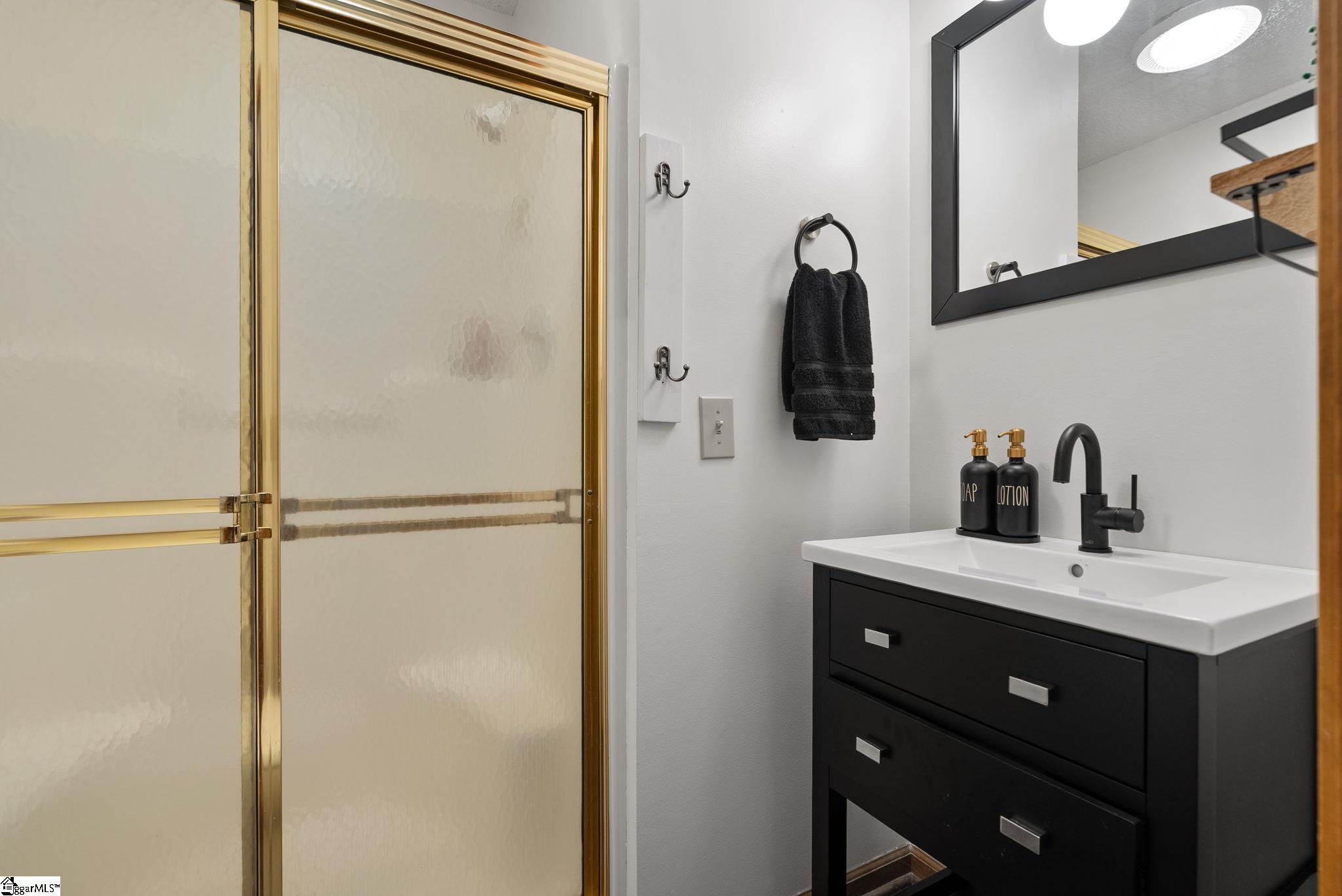 1603736 Property Photo 28
