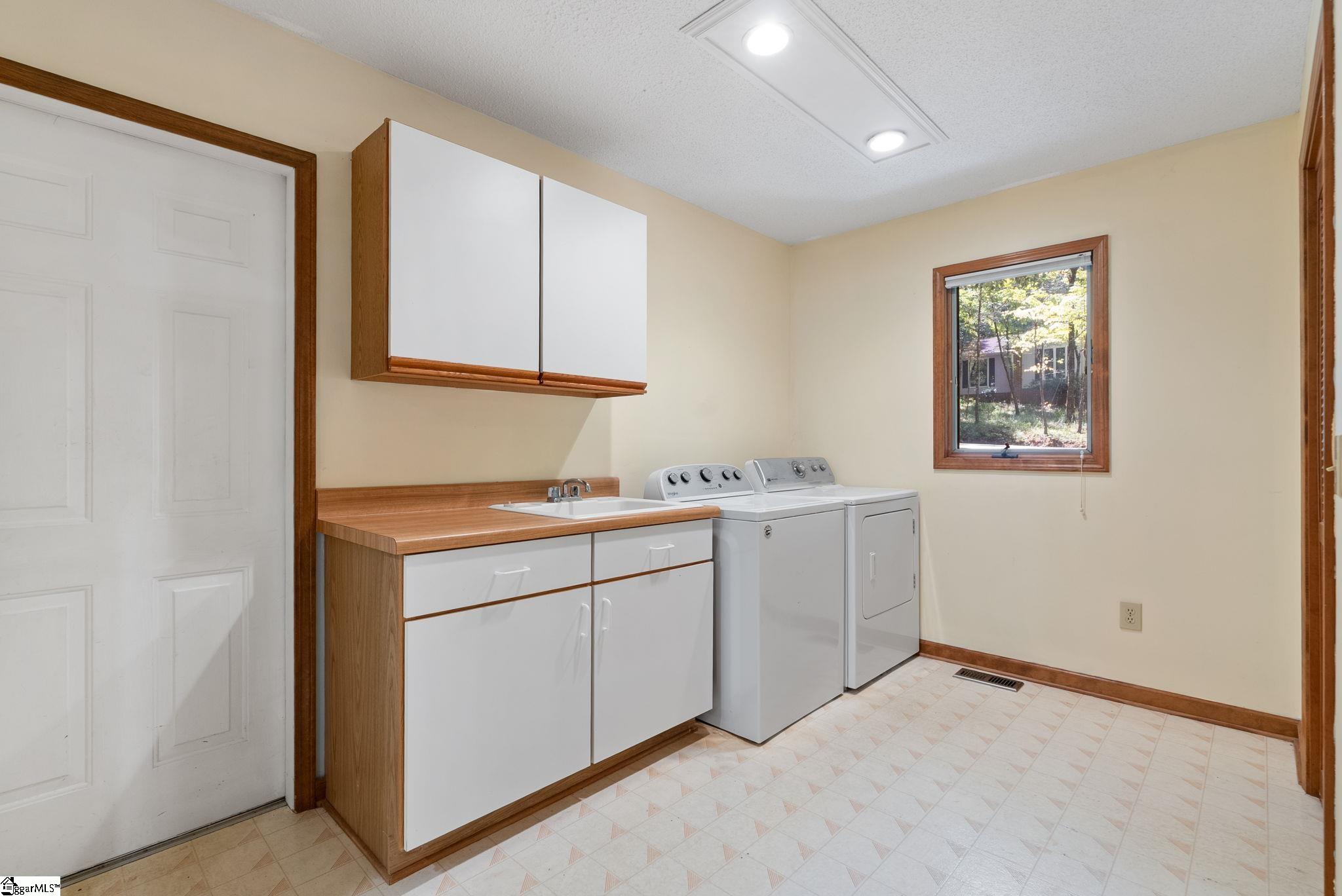 1603736 Property Photo 29