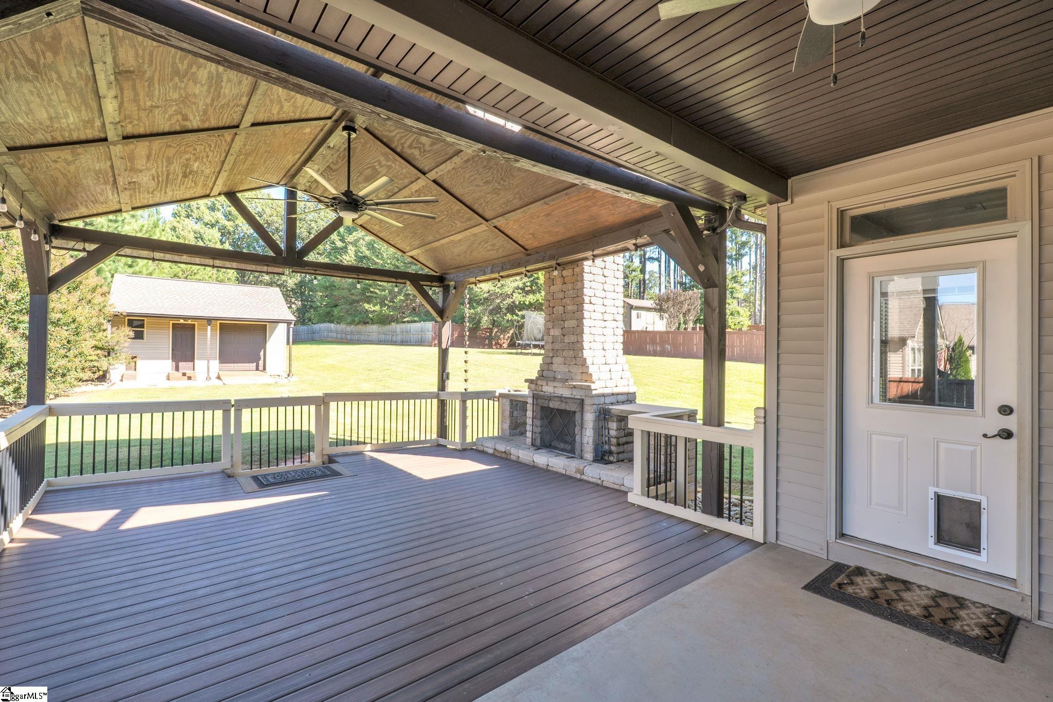 22 Pebblebrook Court Property Photo 32