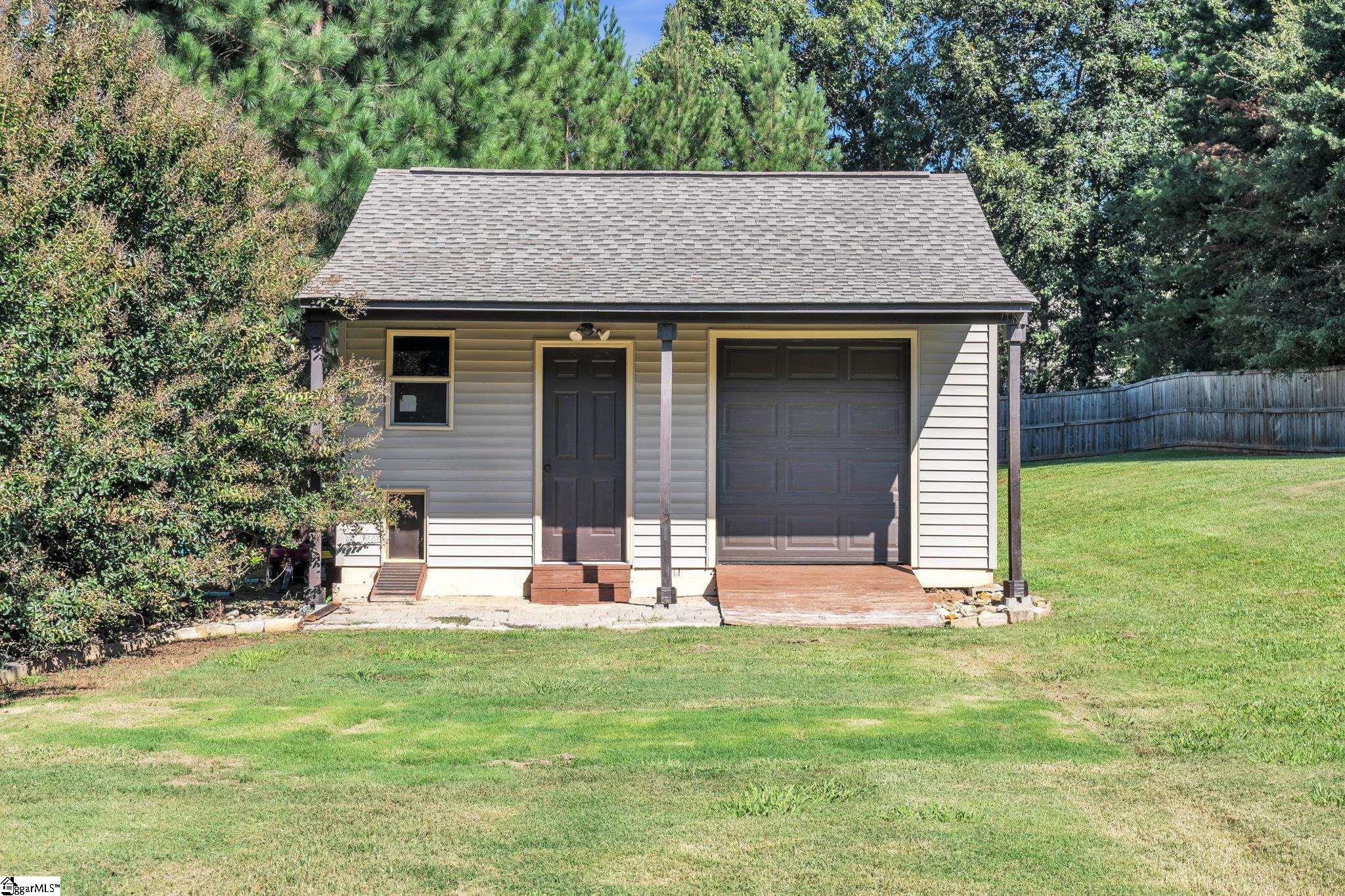 22 Pebblebrook Court Property Photo 34