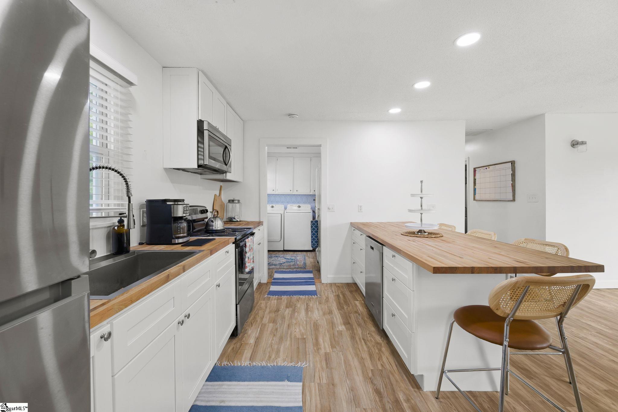 50 Coastline Drive Property Photo 12