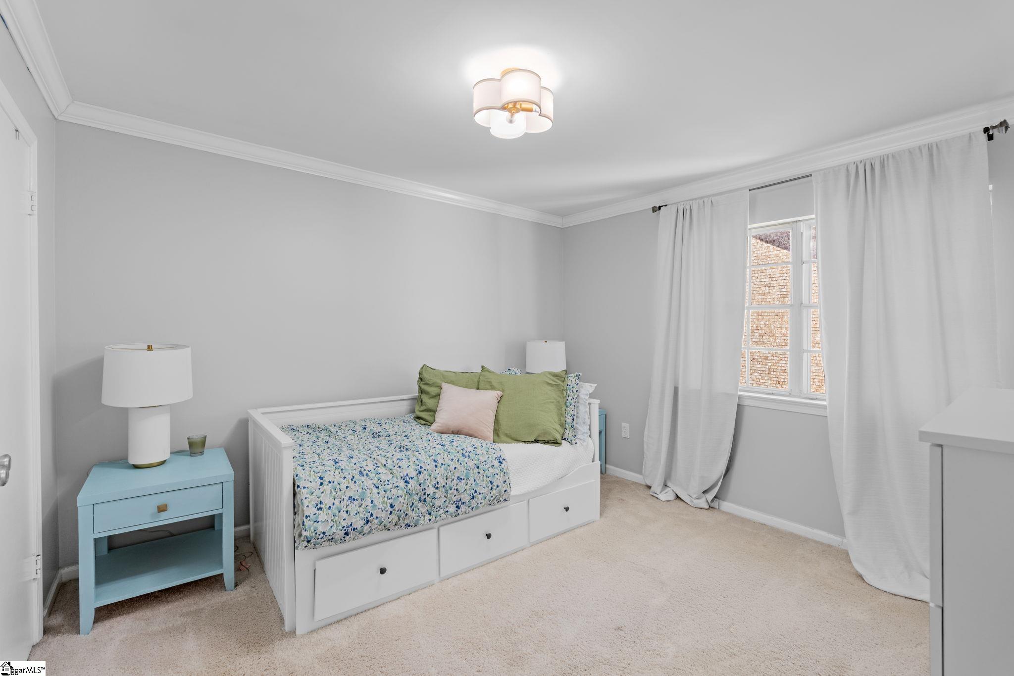925 Cleveland Street Property Photo 19