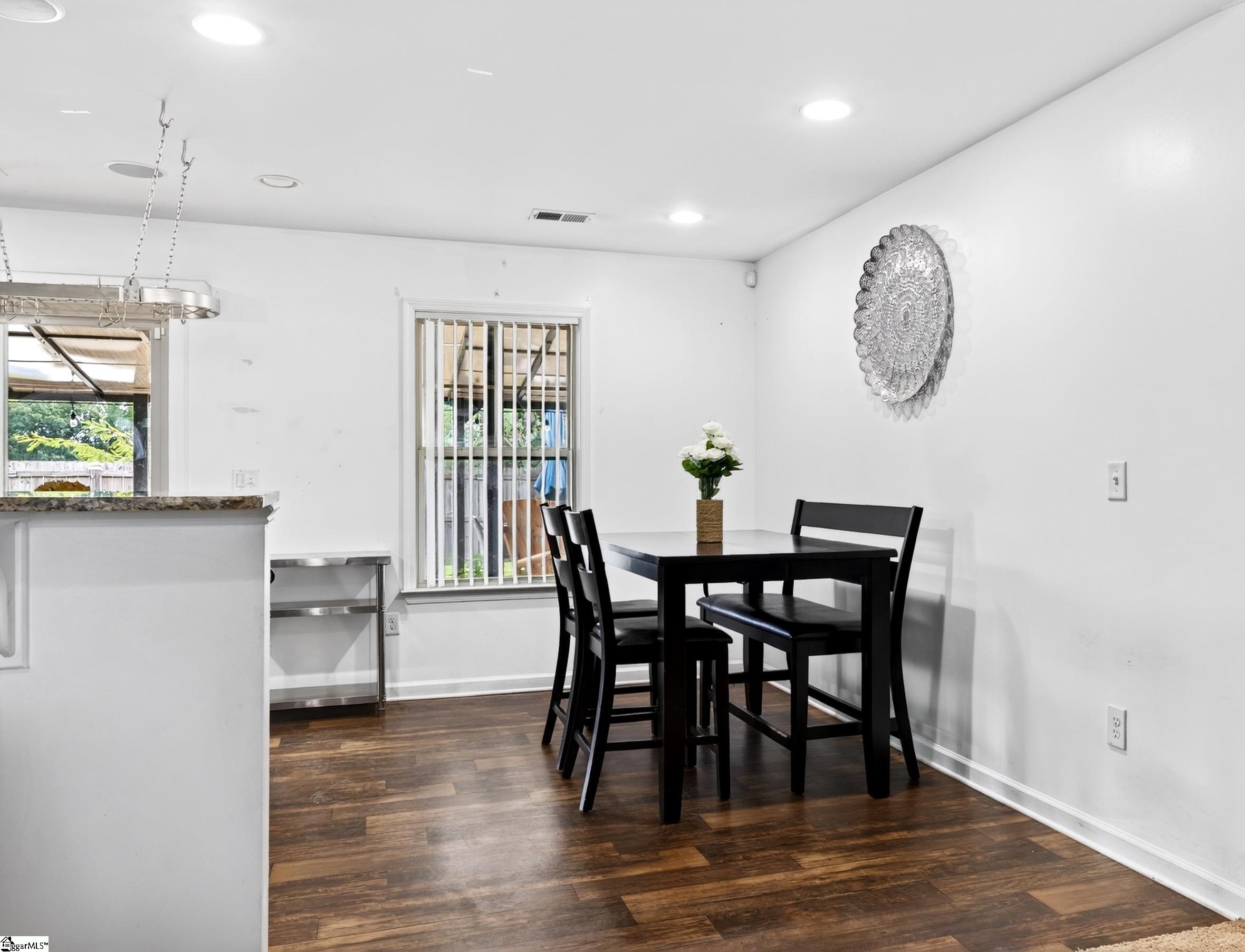 6 Babbling Creek Court Property Photo 10