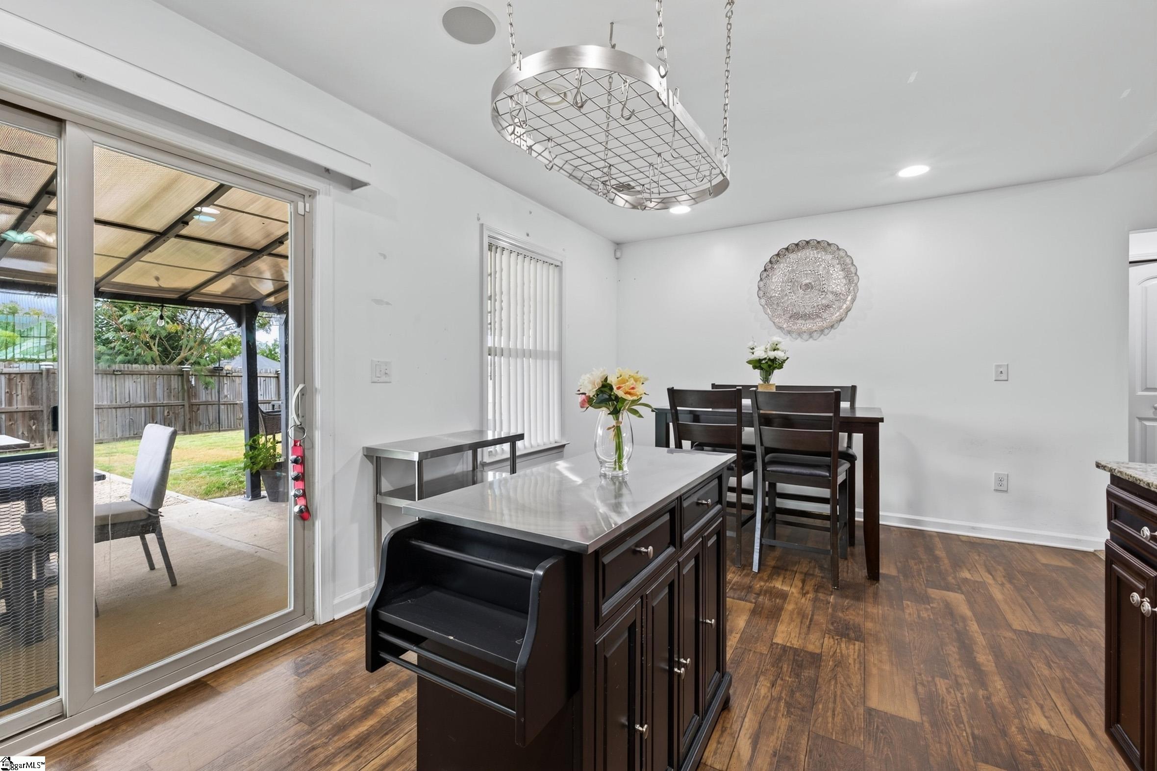 6 Babbling Creek Court Property Photo 15