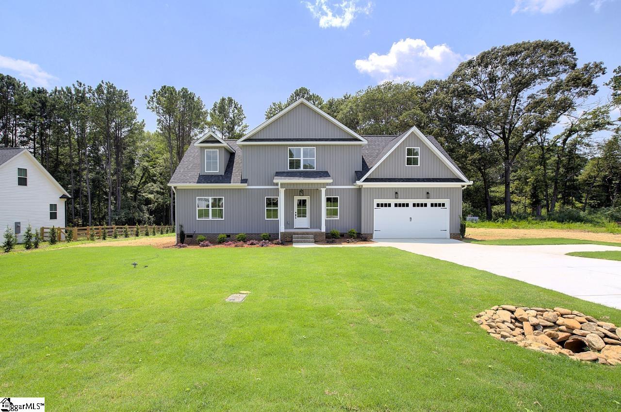 112 Whippoorwill Court Property Photo 2