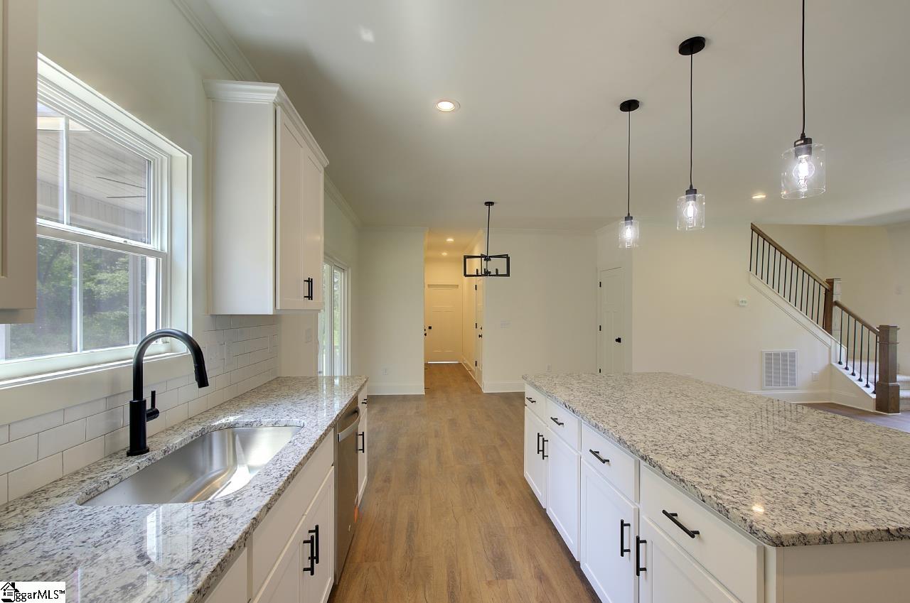 112 Whippoorwill Court Property Photo 13