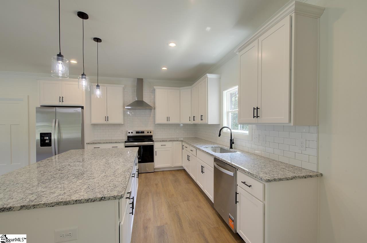112 Whippoorwill Court Property Photo 14