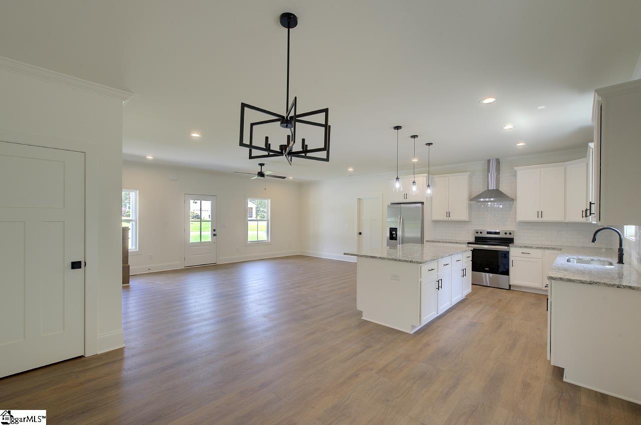 112 Whippoorwill Court Property Photo 16