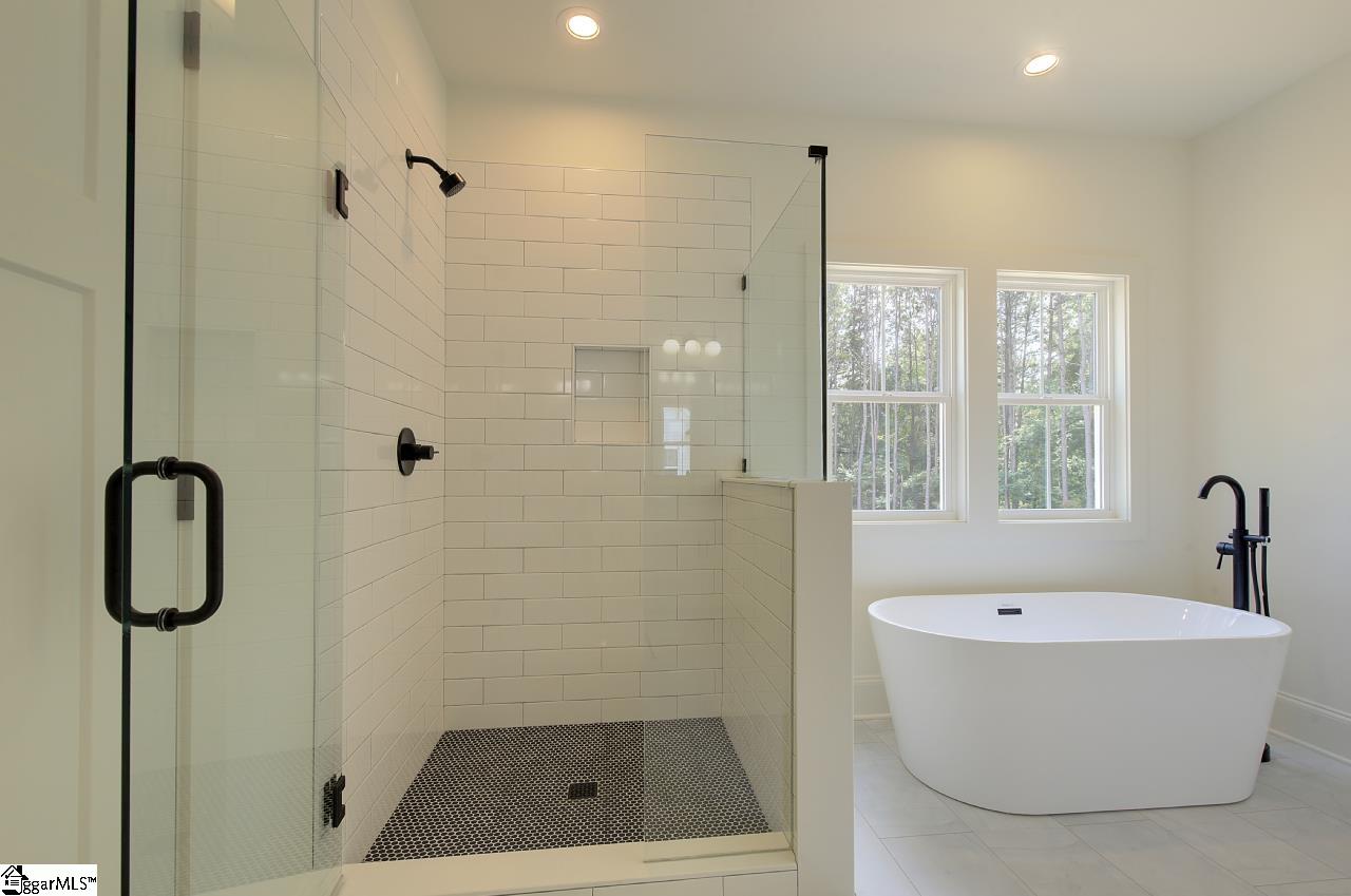 112 Whippoorwill Court Property Photo 22