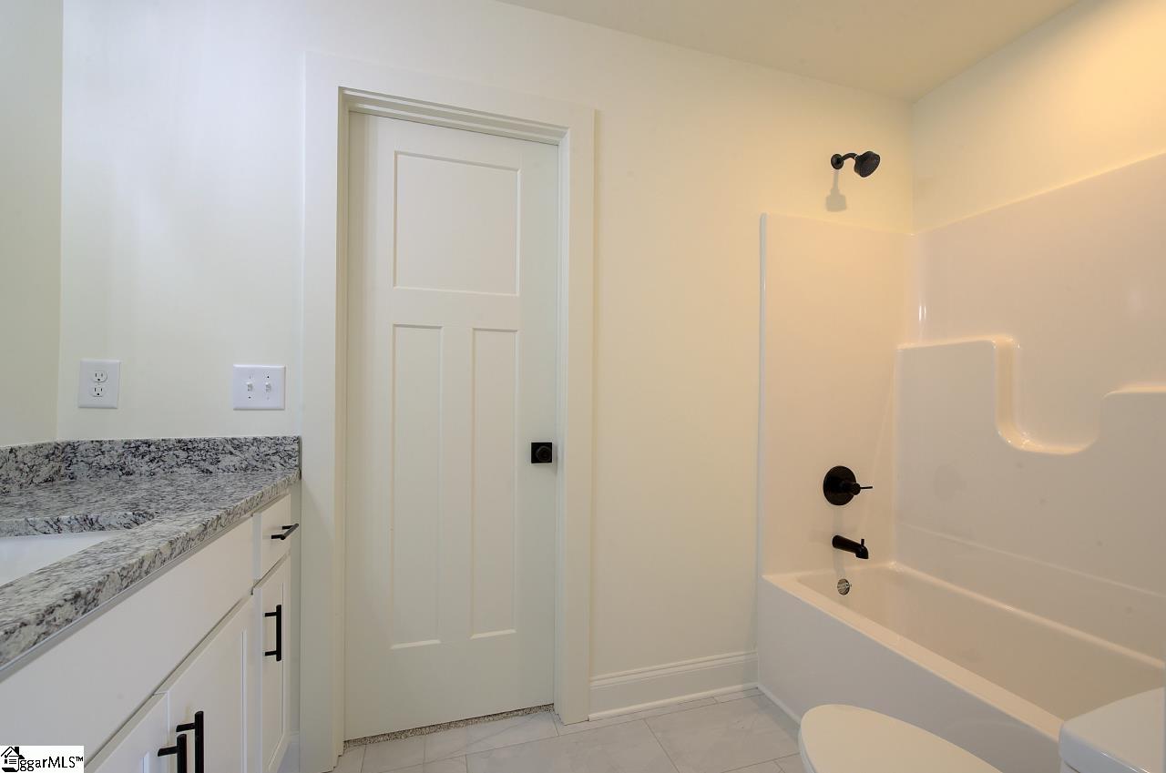 112 Whippoorwill Court Property Photo 29