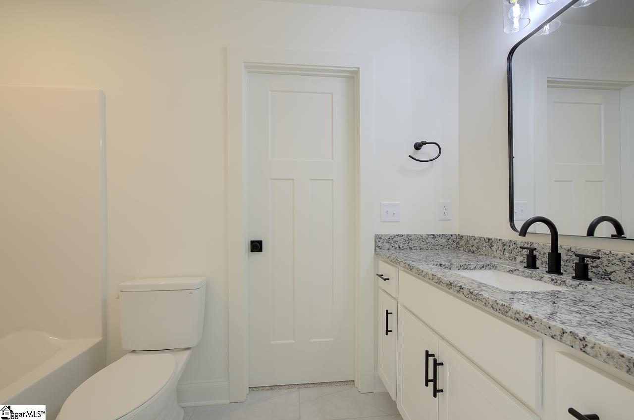 112 Whippoorwill Court Property Photo 30