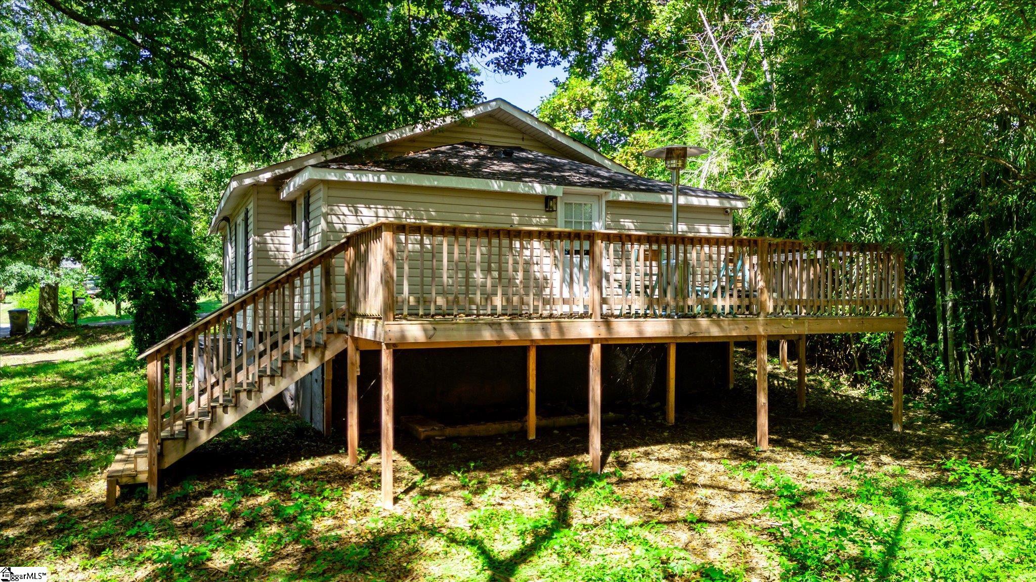 115 May Street Property Photo 23