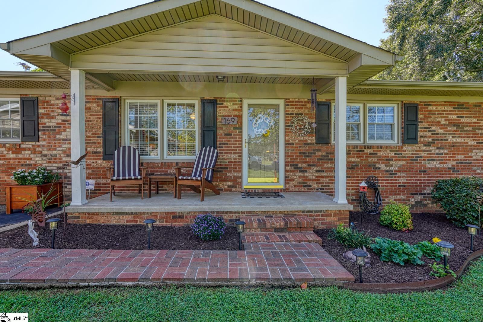 169 Gregory Street Property Photo 2